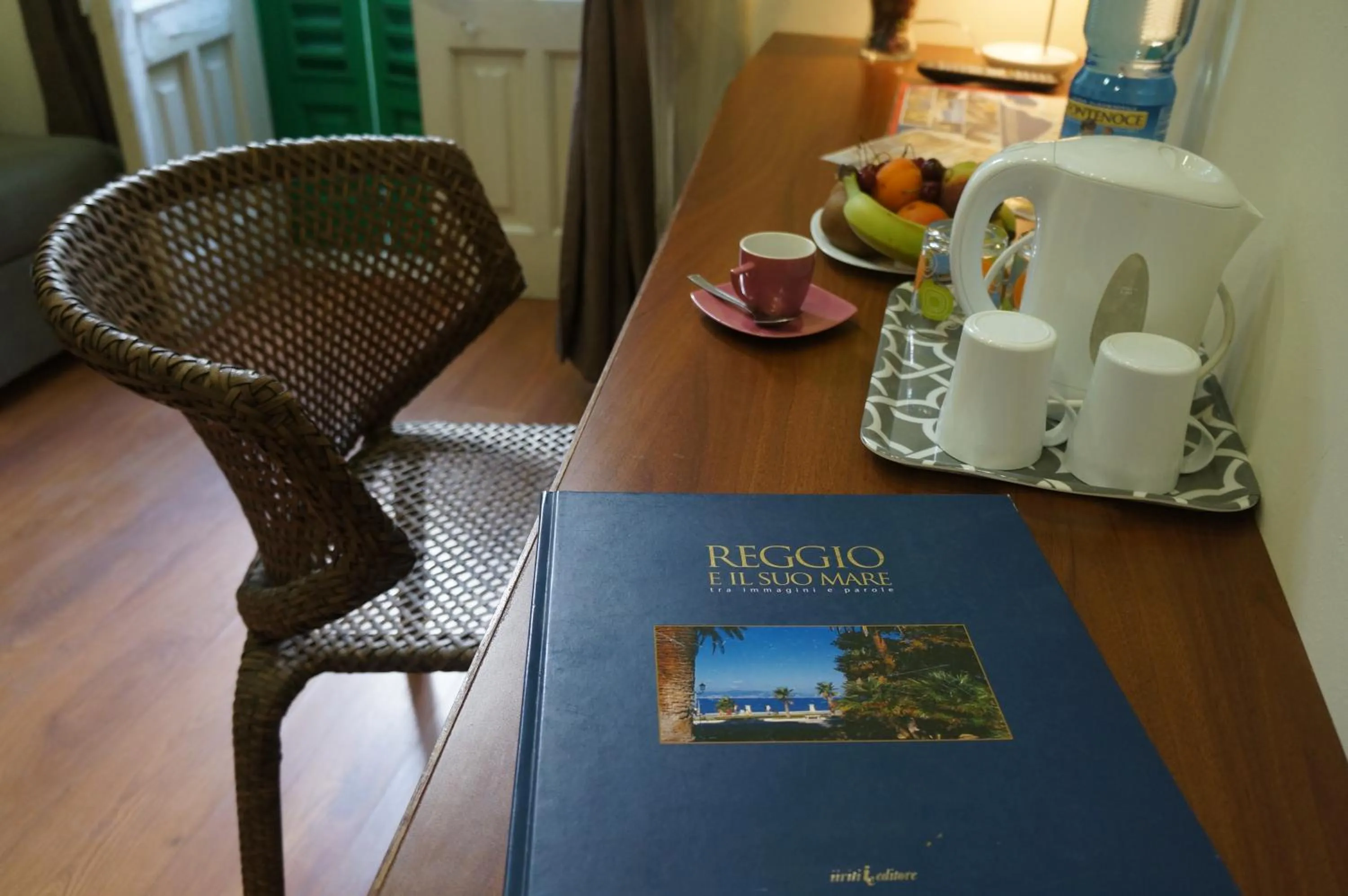 Food and drinks in B&B Casa Laganà