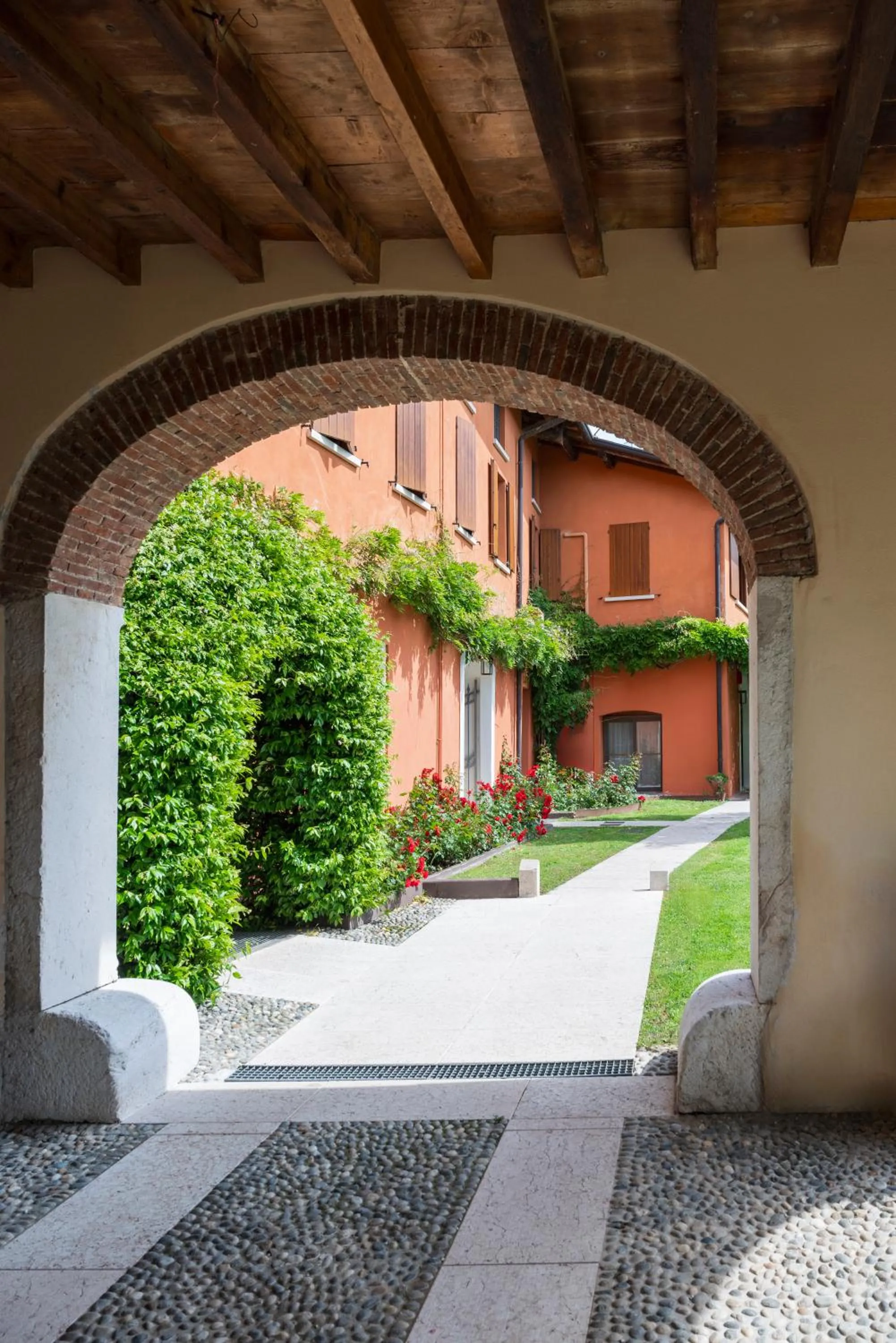 Inner courtyard view in Agriturismo La Filanda