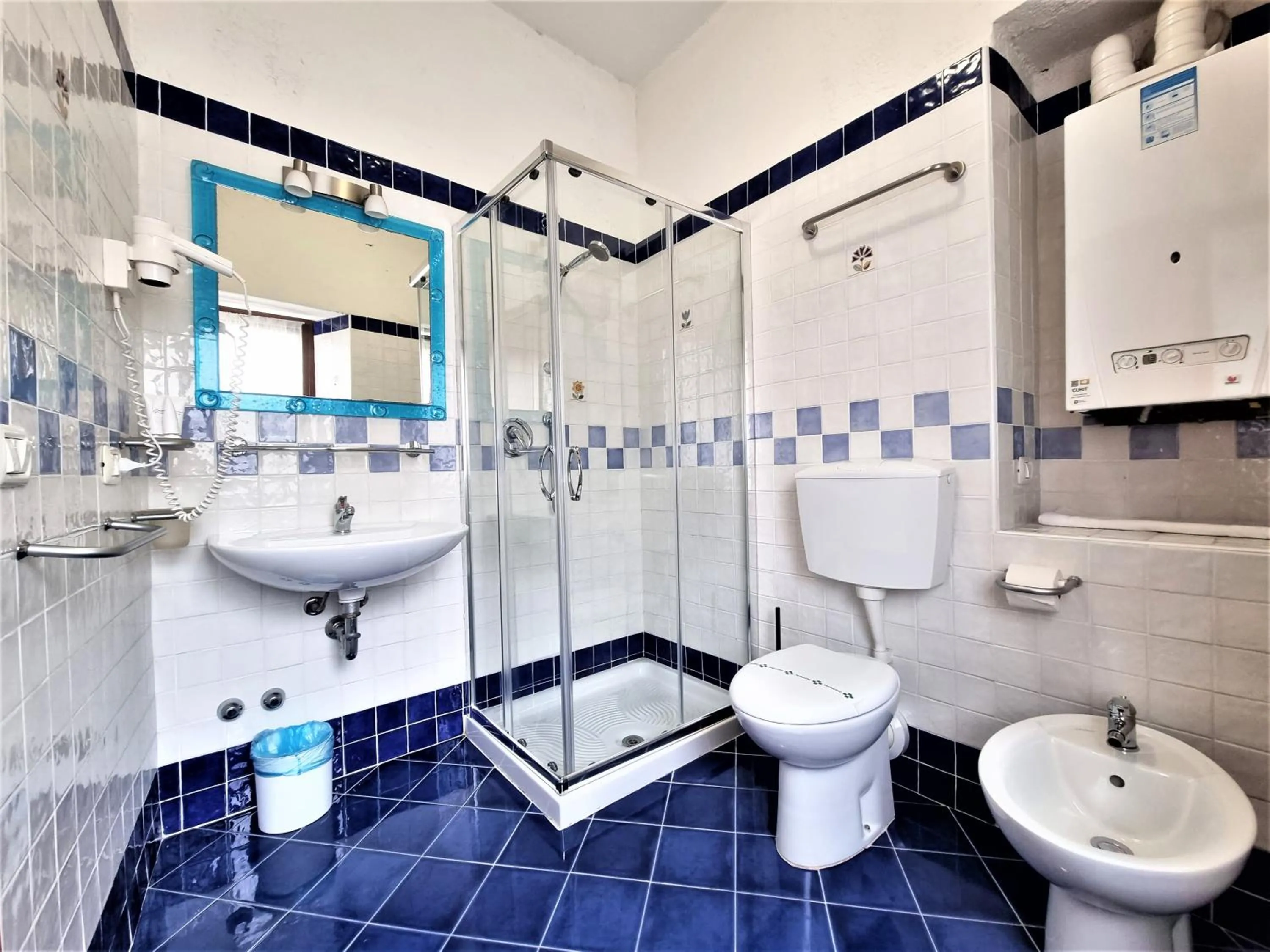 Shower in Agriturismo La Filanda