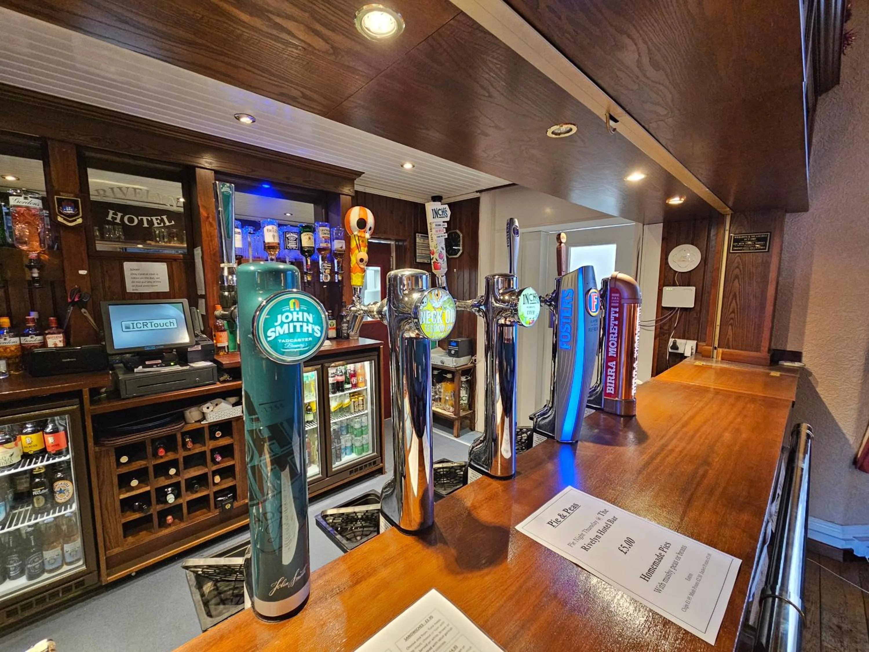 Lounge or bar in Rivelyn Hotel Bar & Restaurant