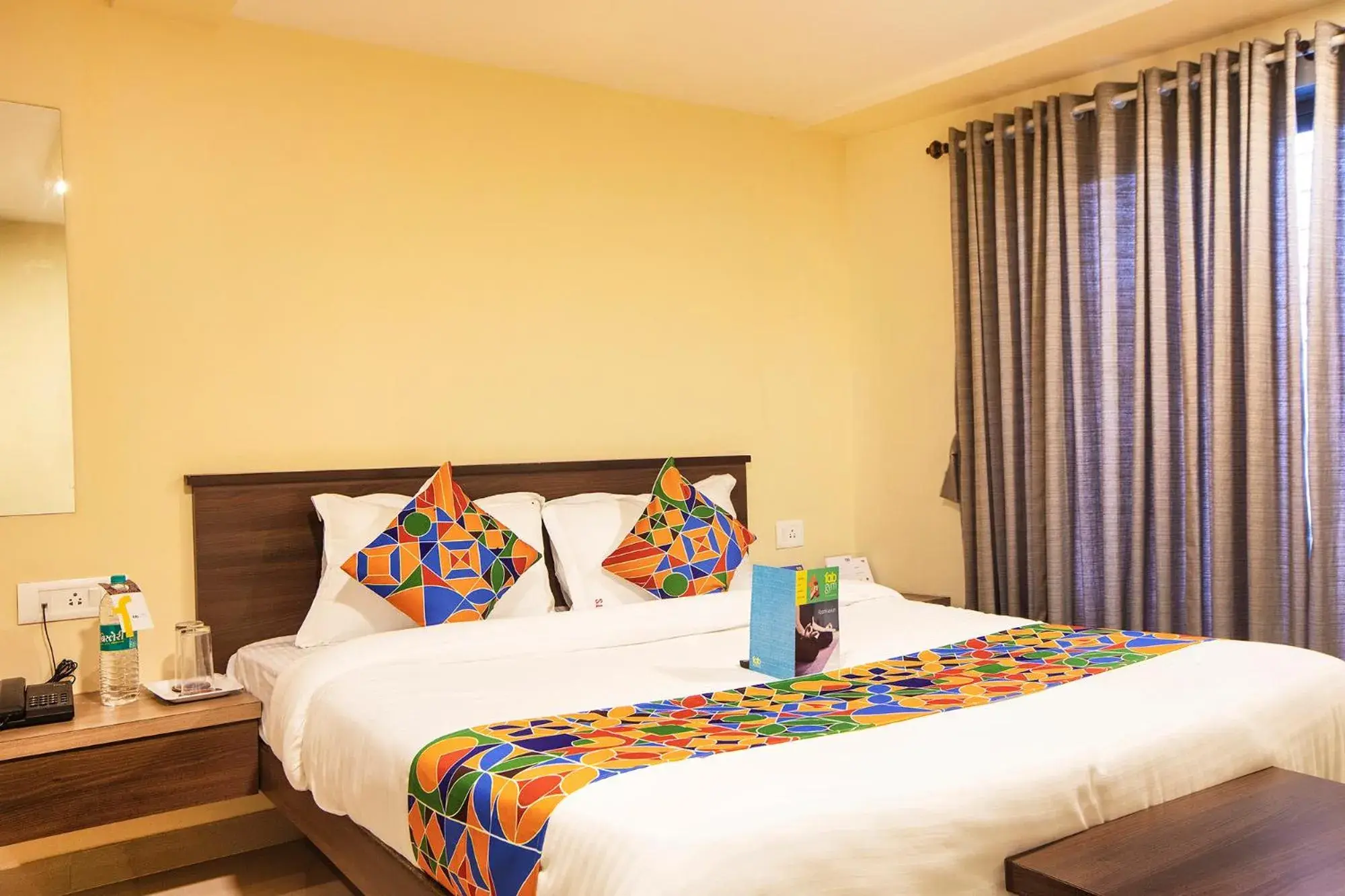 Bedroom, Bed in FabExpress Silver Lake - Nr BKC Bedroom, Bed in FabExpress Silver Lake - Nr BKC