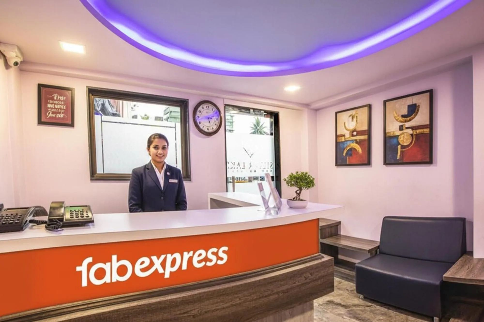 Lobby or reception in FabExpress Silver Lake - Nr BKC