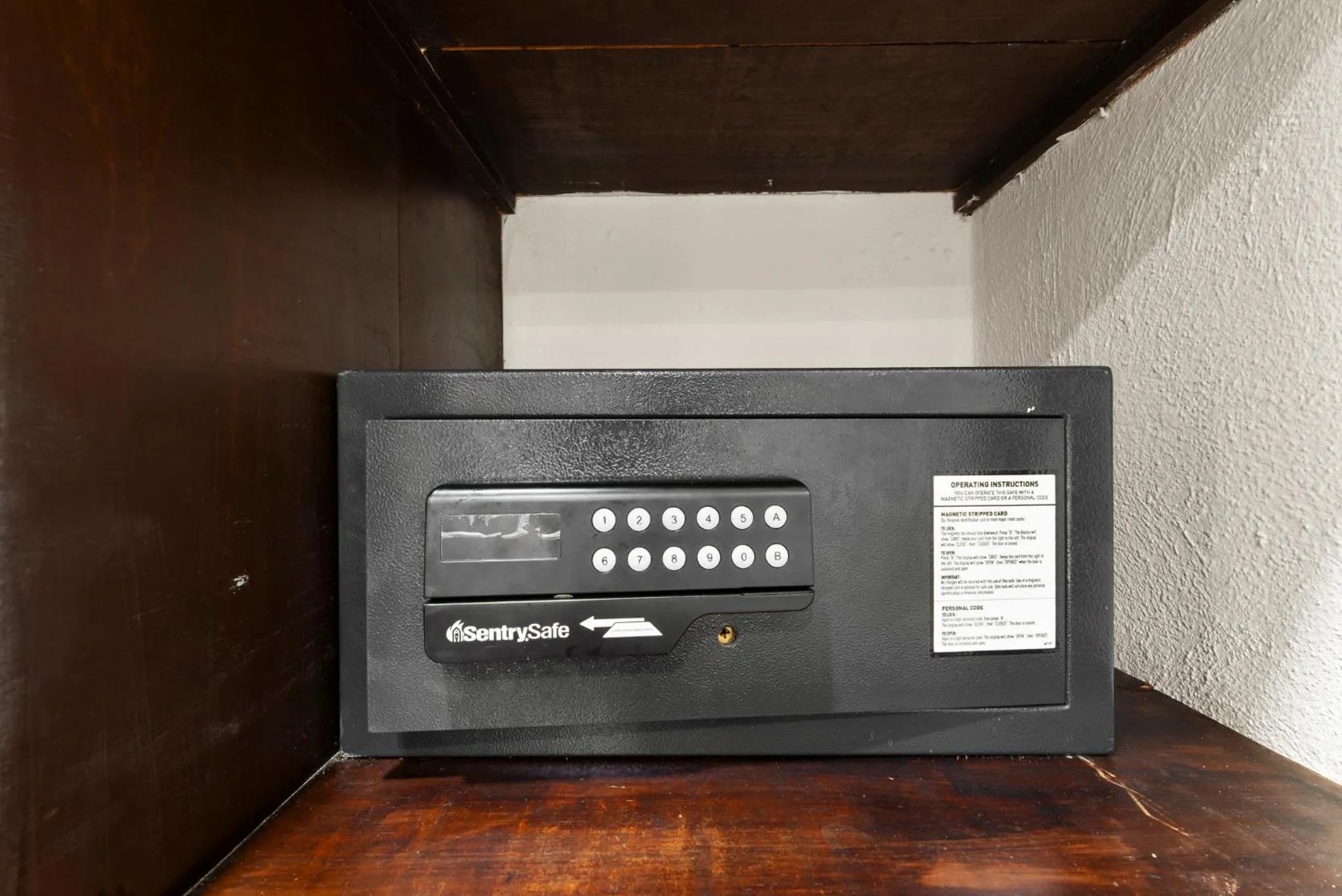 safe in Hotel Riviera Del Sol