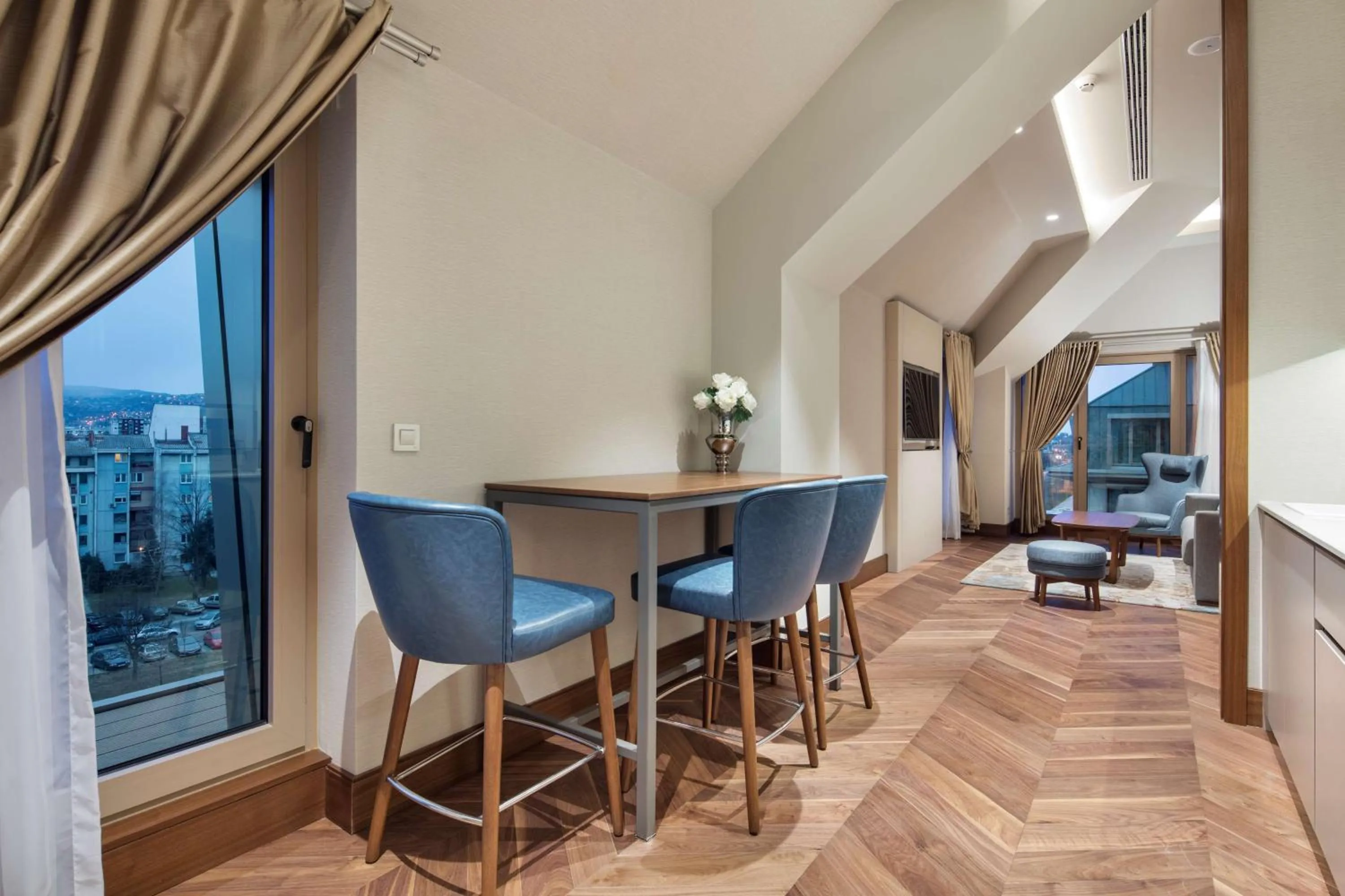 Living room in DoubleTree By Hilton Skopje