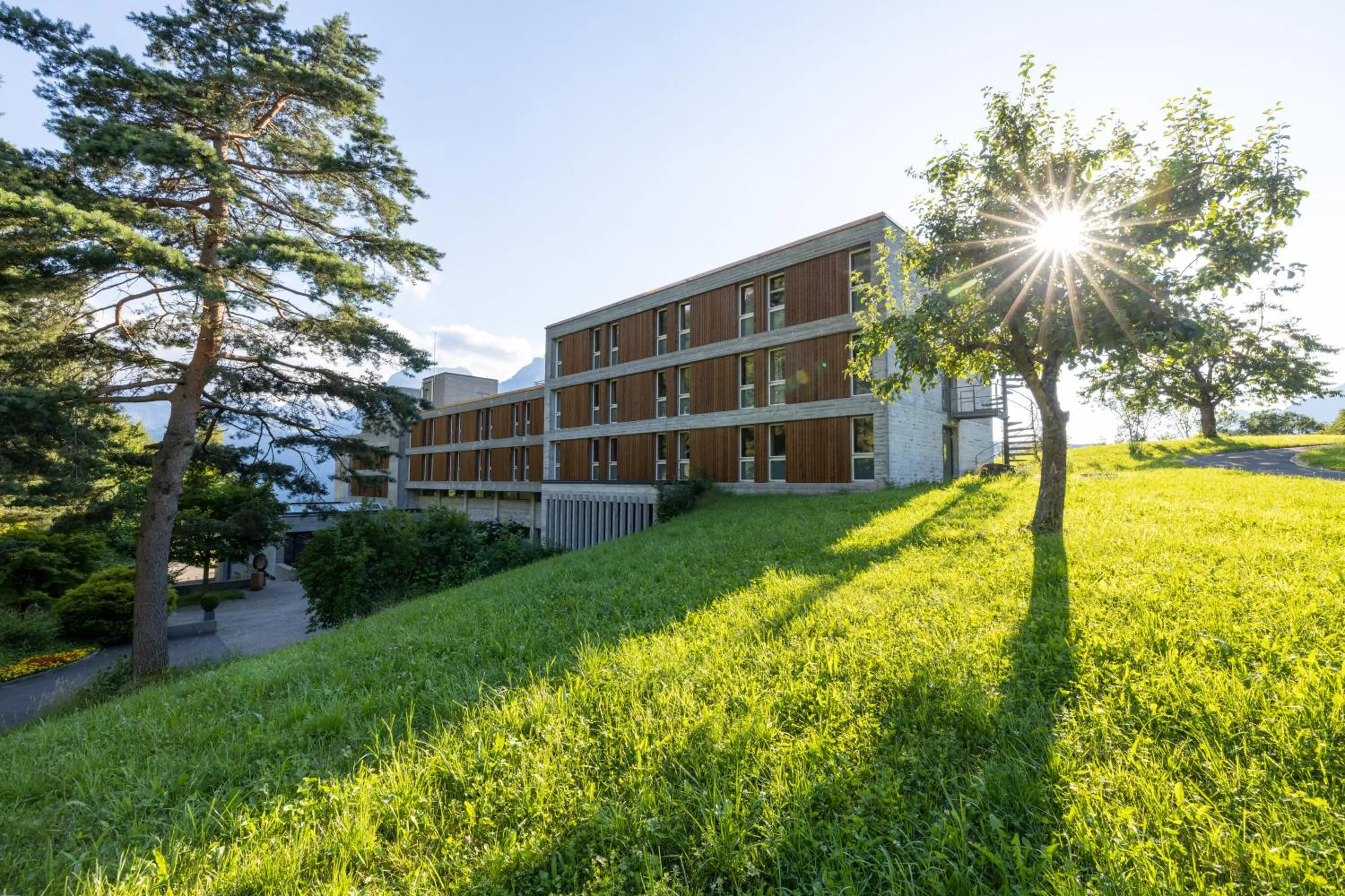 Property building in B&B Hotel Mattli Übernachtung Frühstück