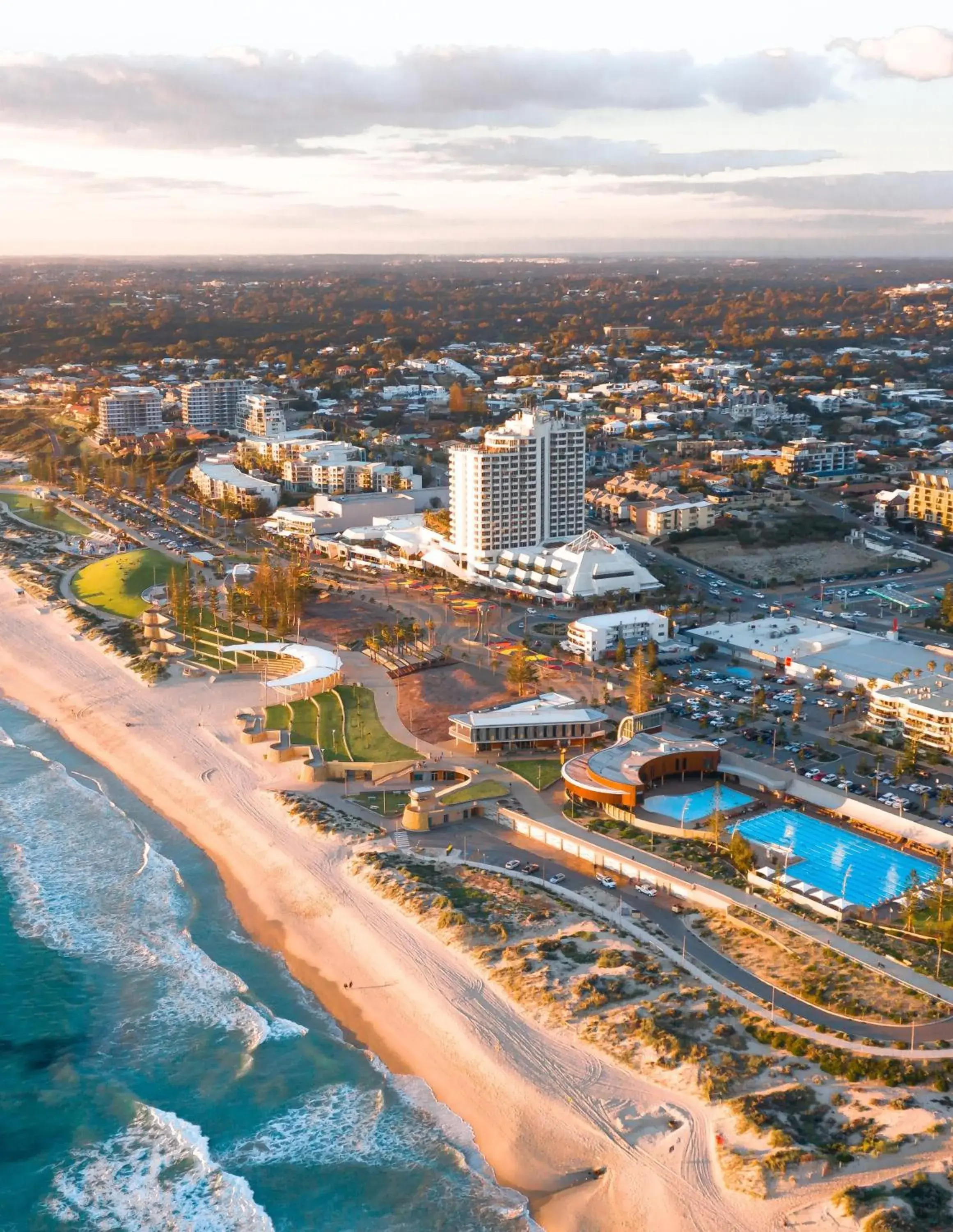 Property building in Rendezvous Hotel Perth Scarborough Property building in Rendezvous Hotel Perth Scarborough