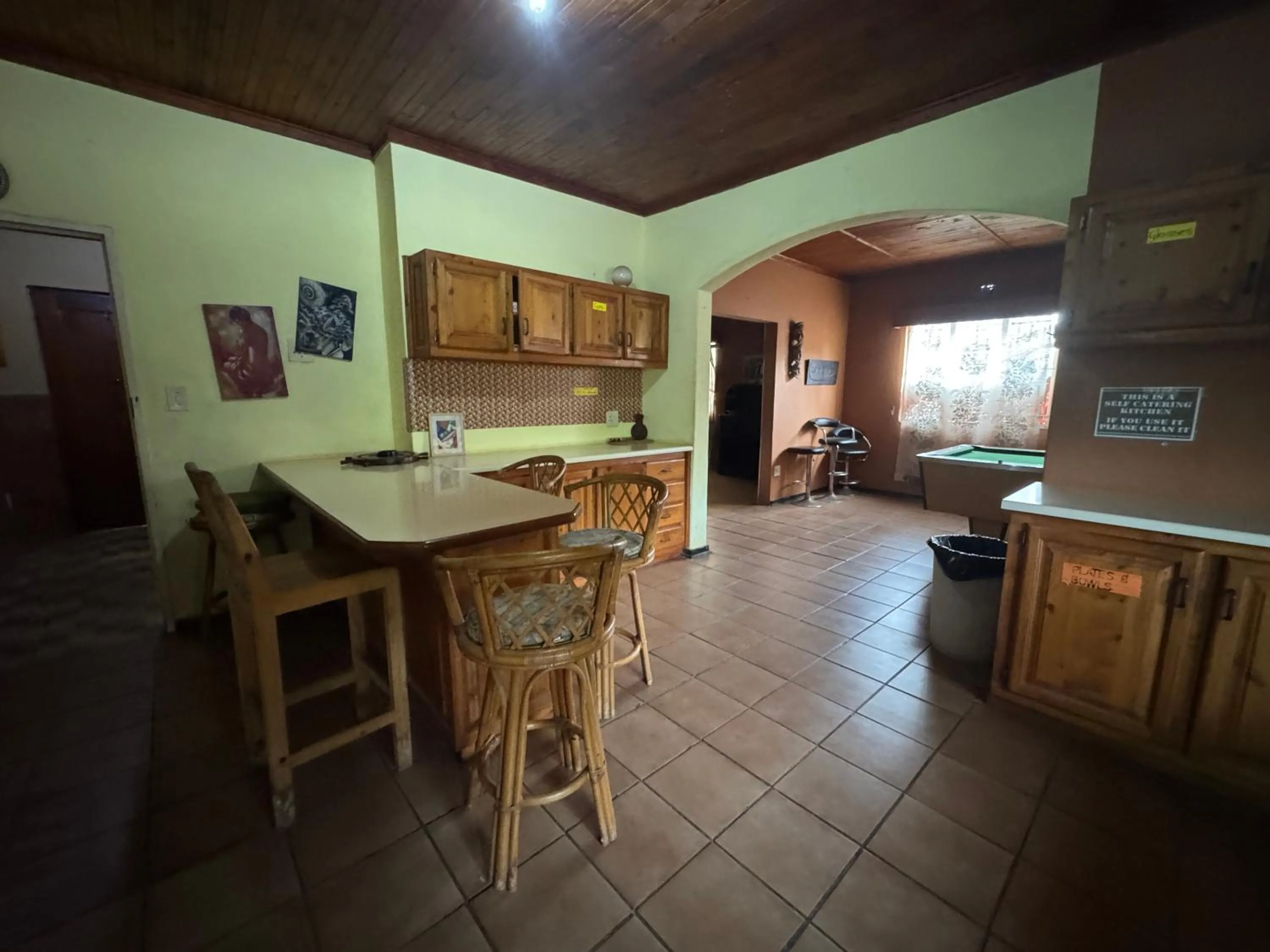Kitchen or kitchenette in Sabie Gypsy's Backpackers