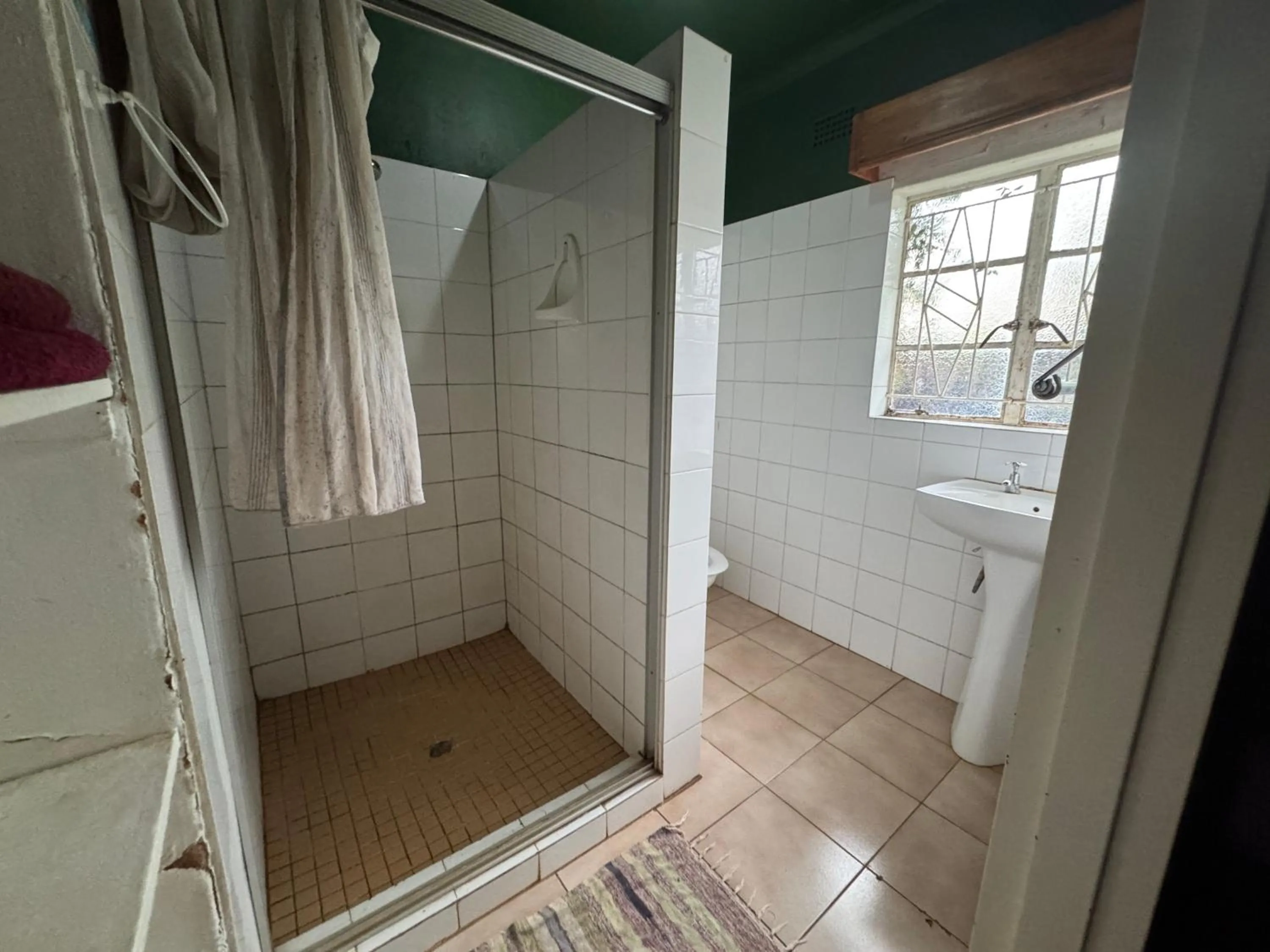 Shower in Sabie Gypsy's Backpackers