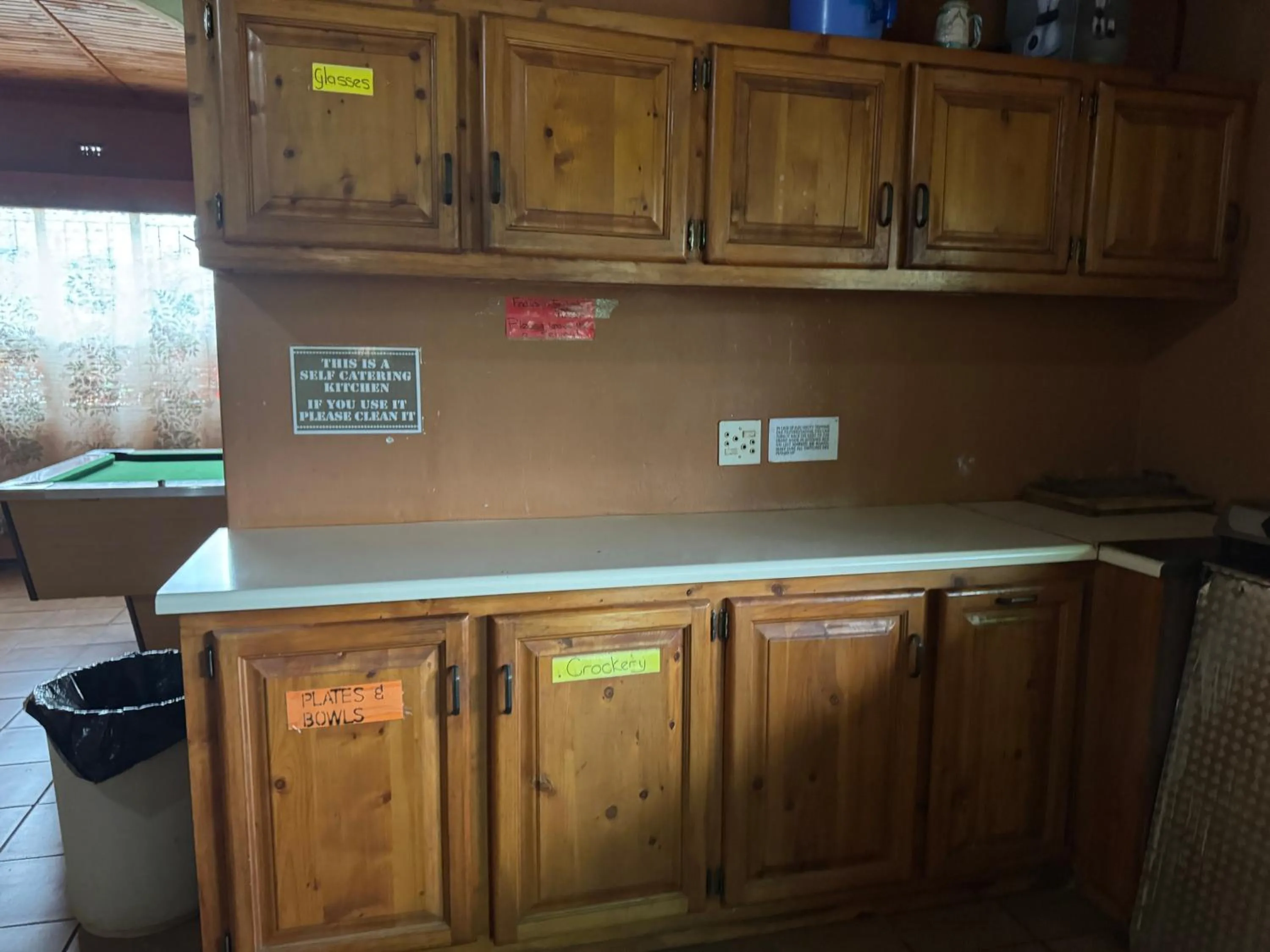 Kitchen or kitchenette in Sabie Gypsy's Backpackers
