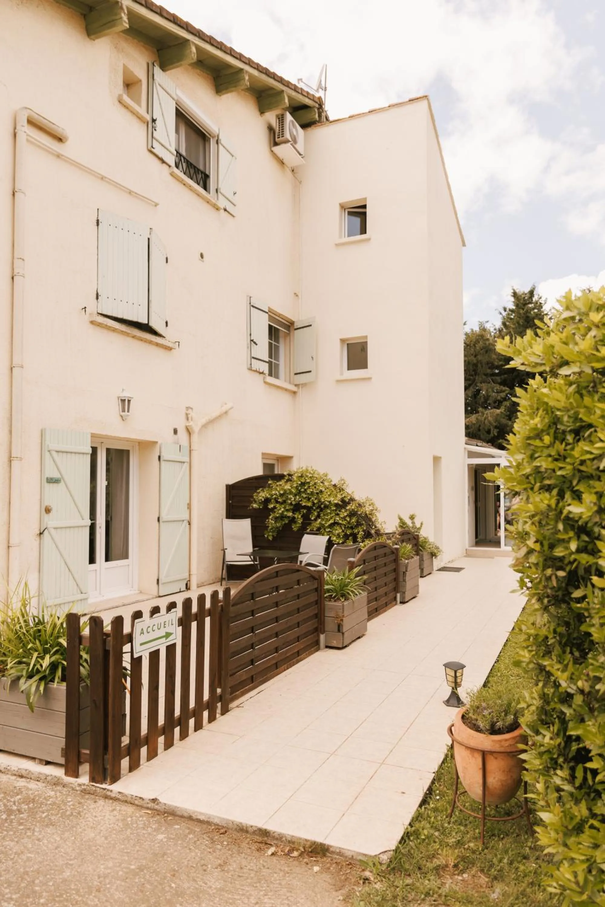 Facade/entrance in Mas Saint-Ange