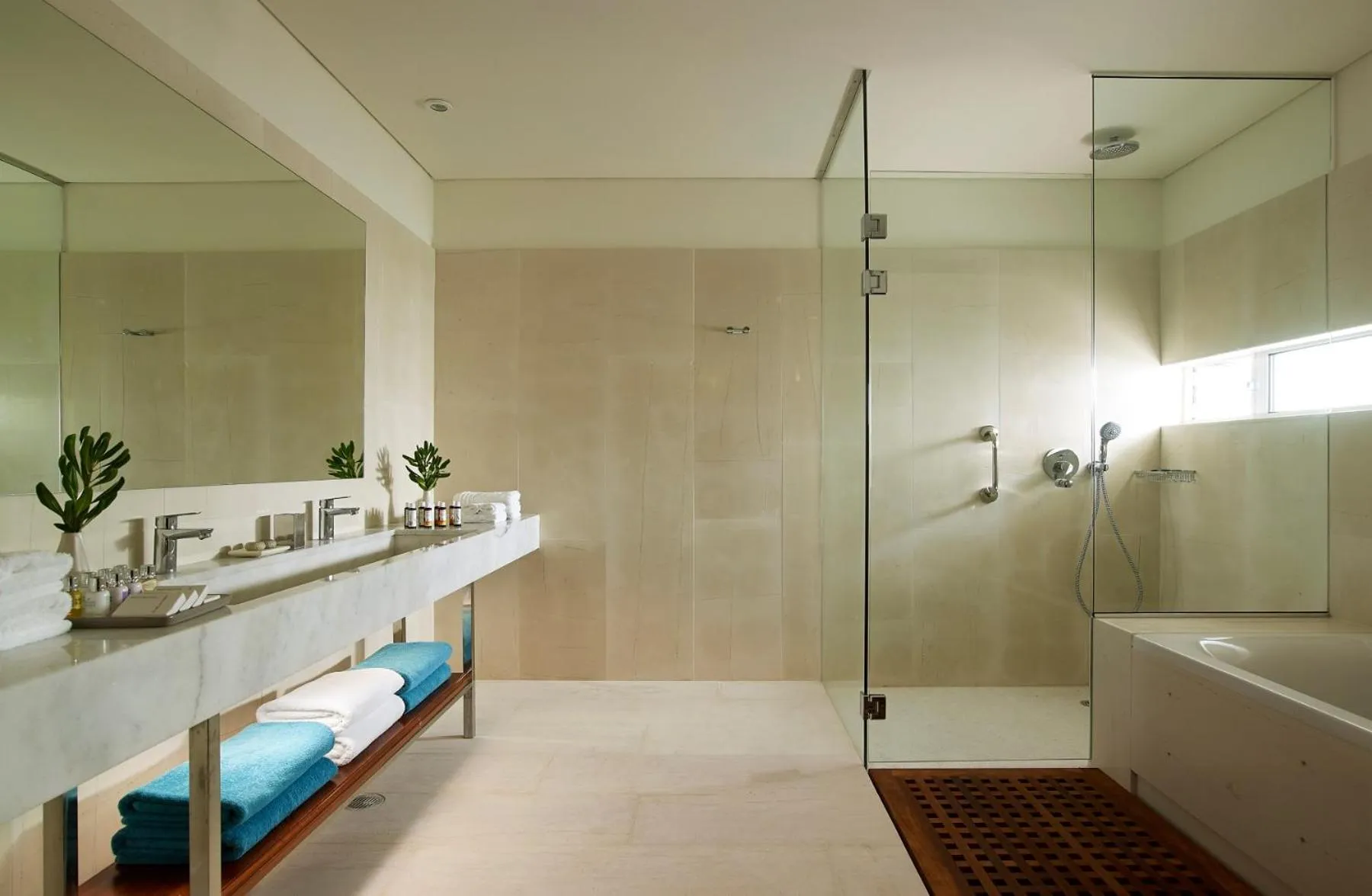 Bathroom in St. Nicolas Bay Resort Hotel & Villas