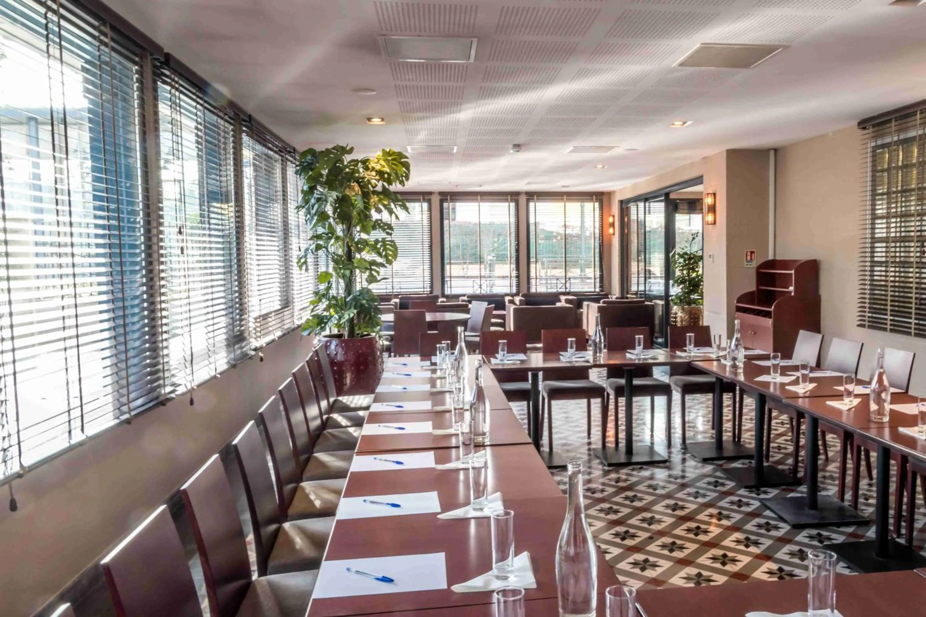 Banquet/Function facilities in Plessis Parc Hôtel