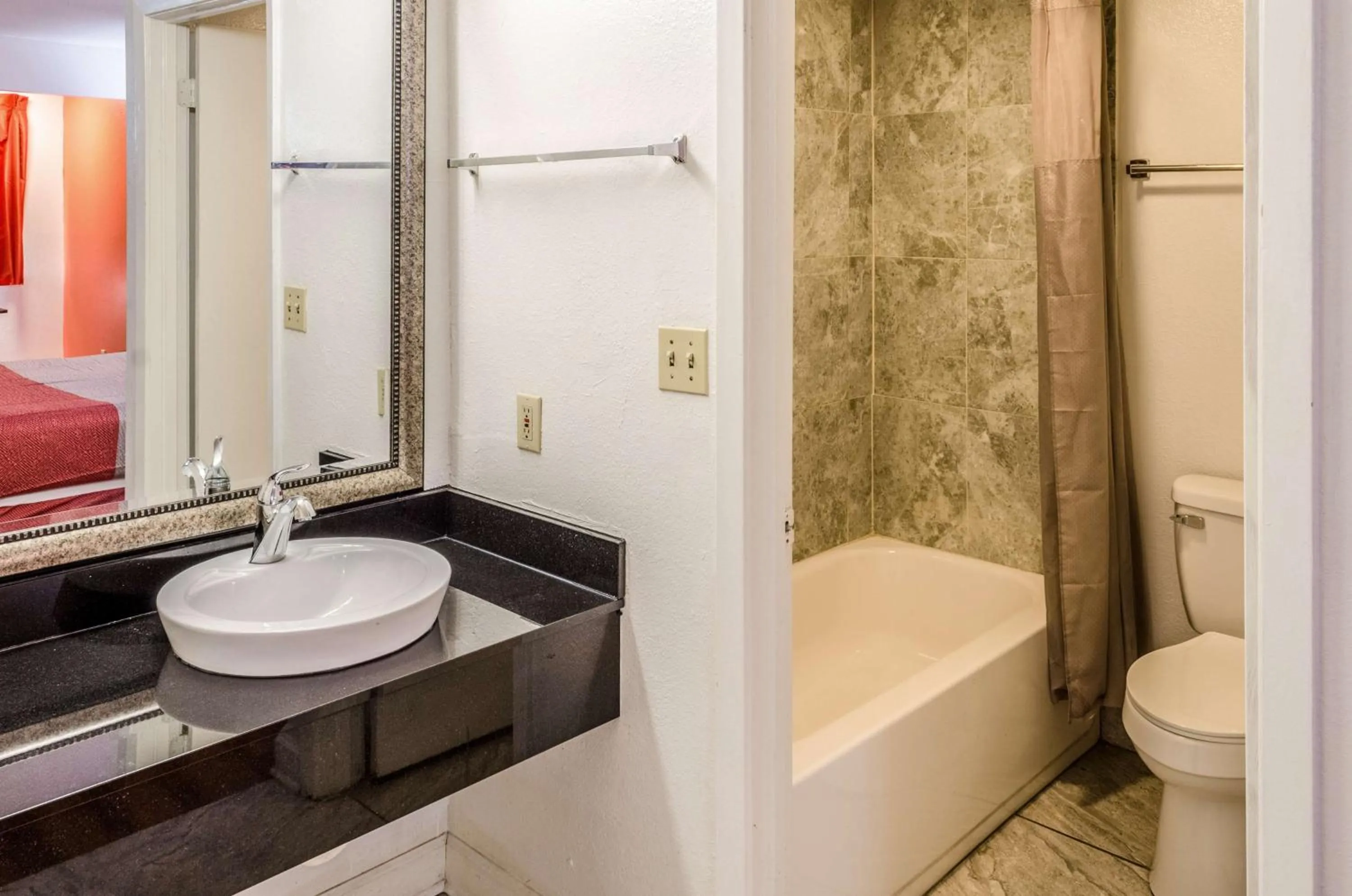 Bathroom in Motel 6-Saraland, AL