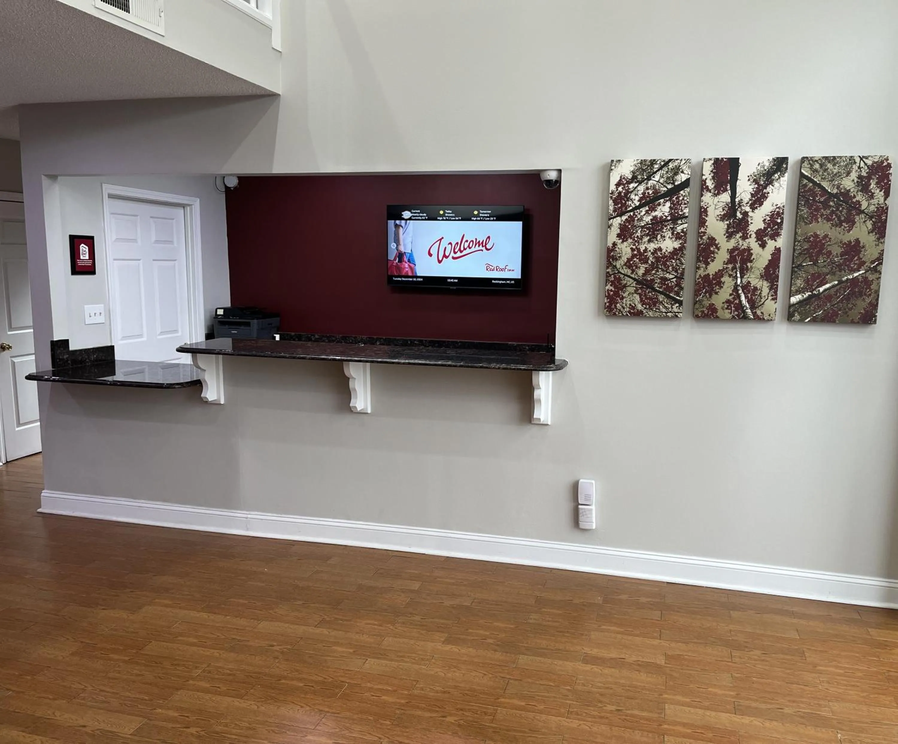 Lobby or reception in Red Roof Inn Rockingham