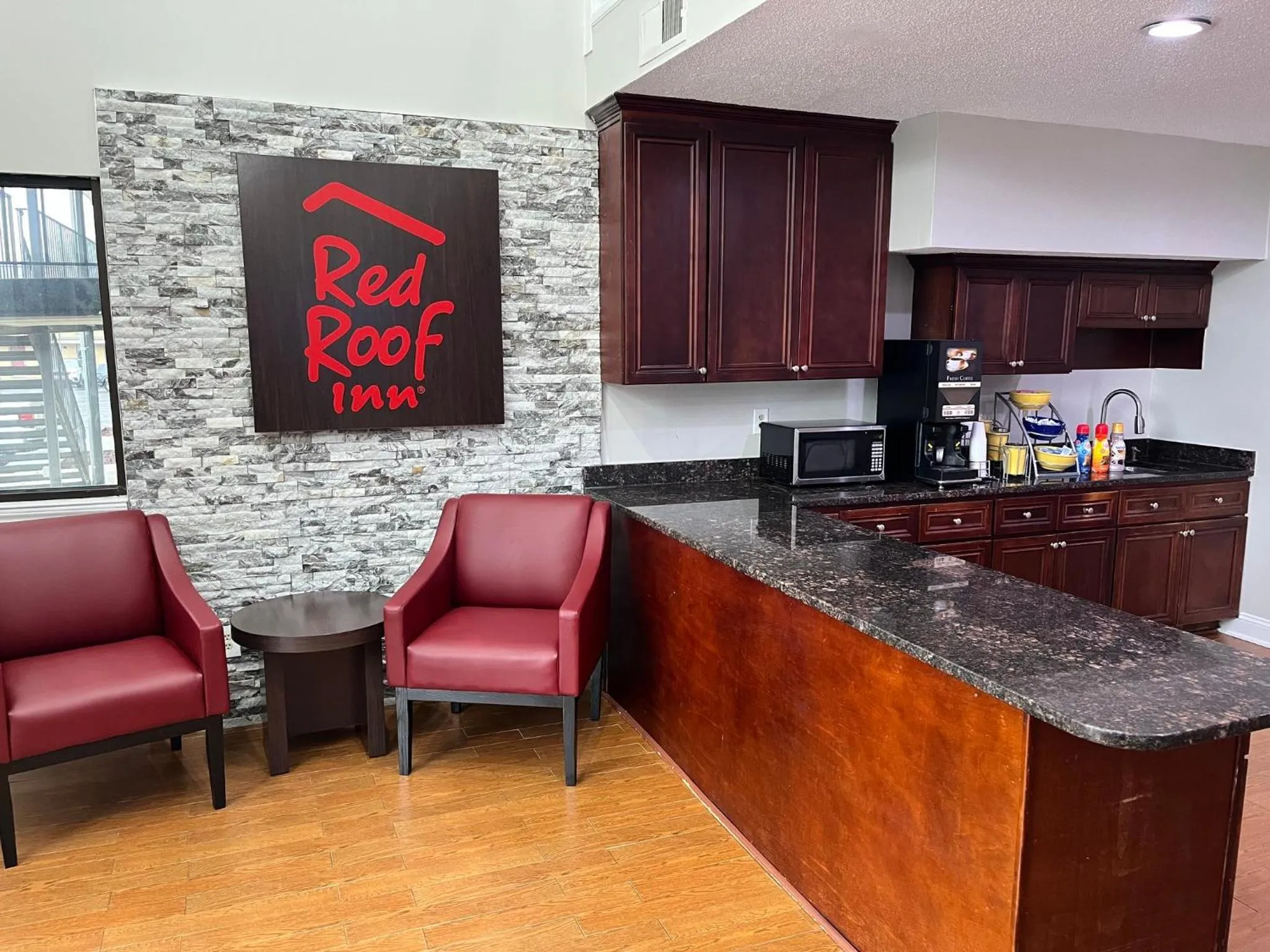 Lobby or reception in Red Roof Inn Rockingham