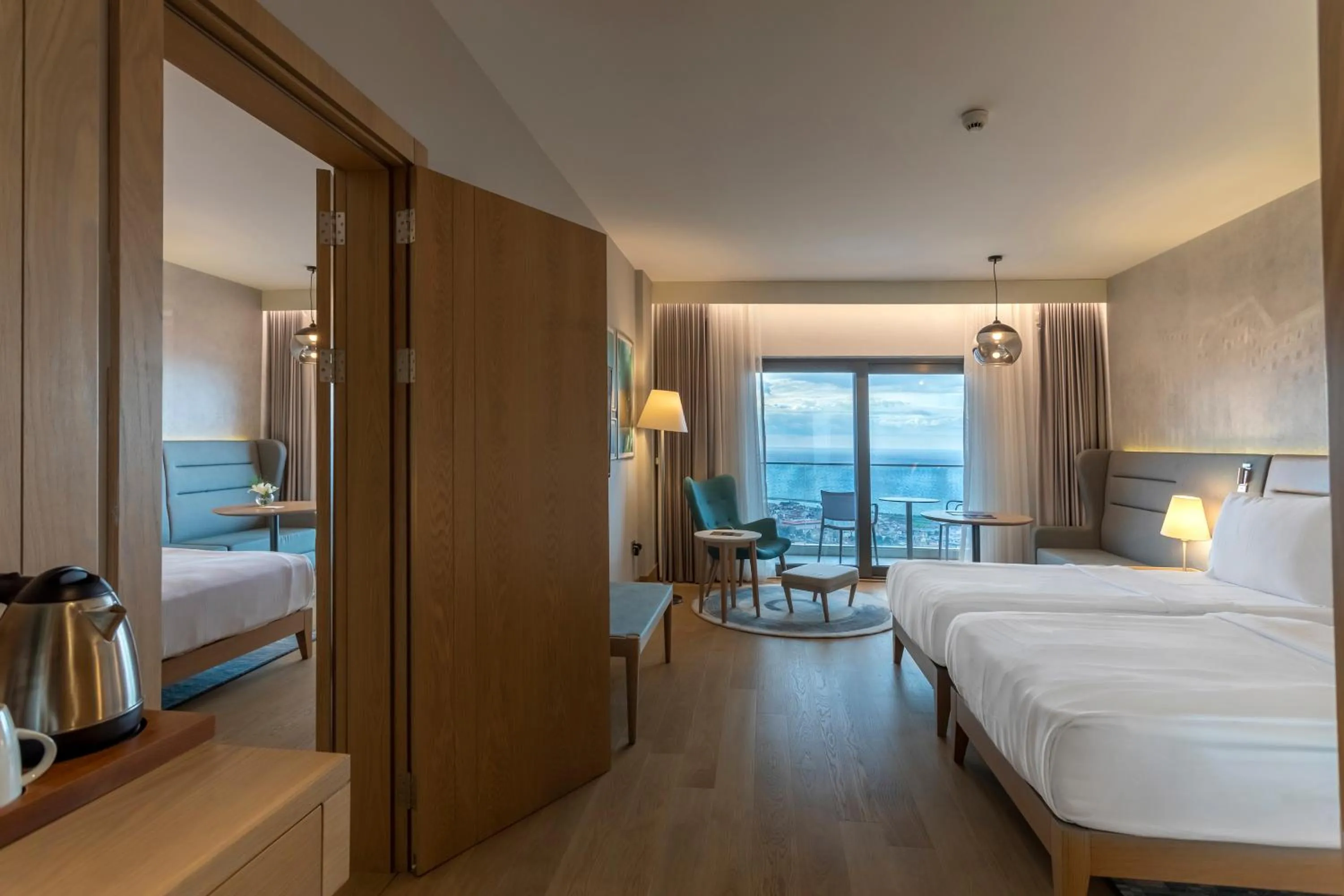 Photo of the whole room, Bed in Radisson Blu Hotel Trabzon