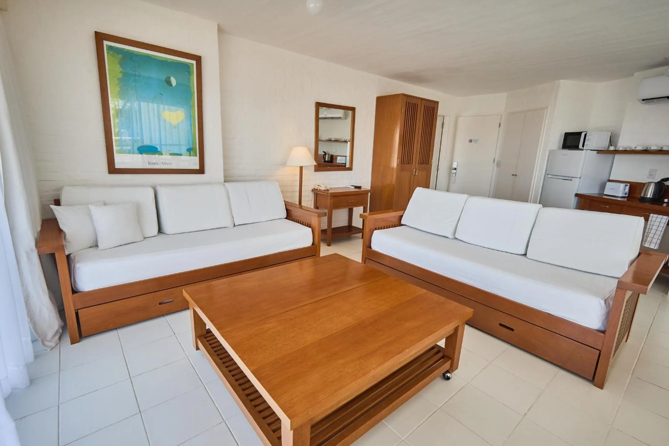 Bed in Hotel Las Olas Resort