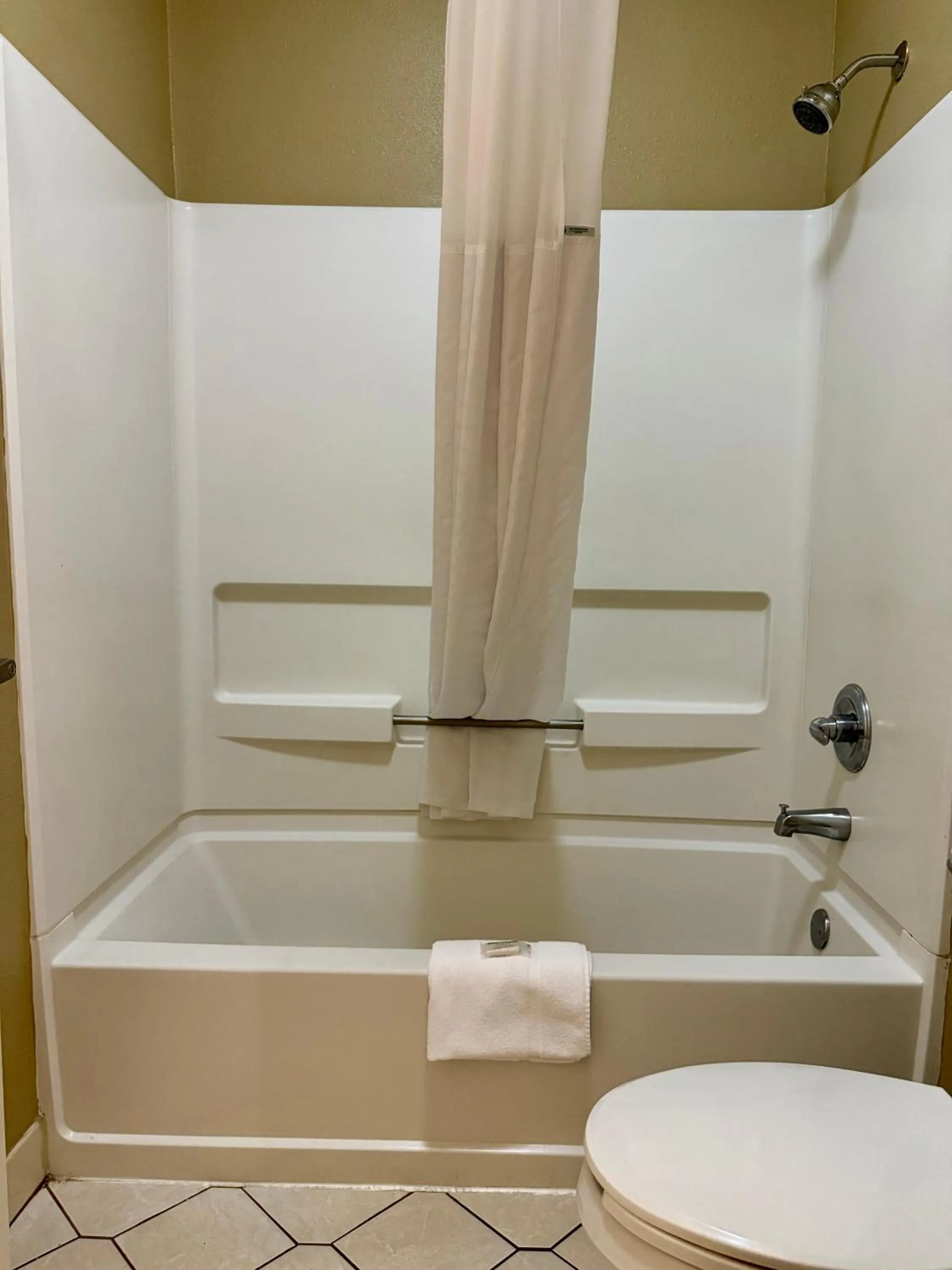 Super 8 by Wyndham Ft. Oglethorpe GA/Chatt TN Area