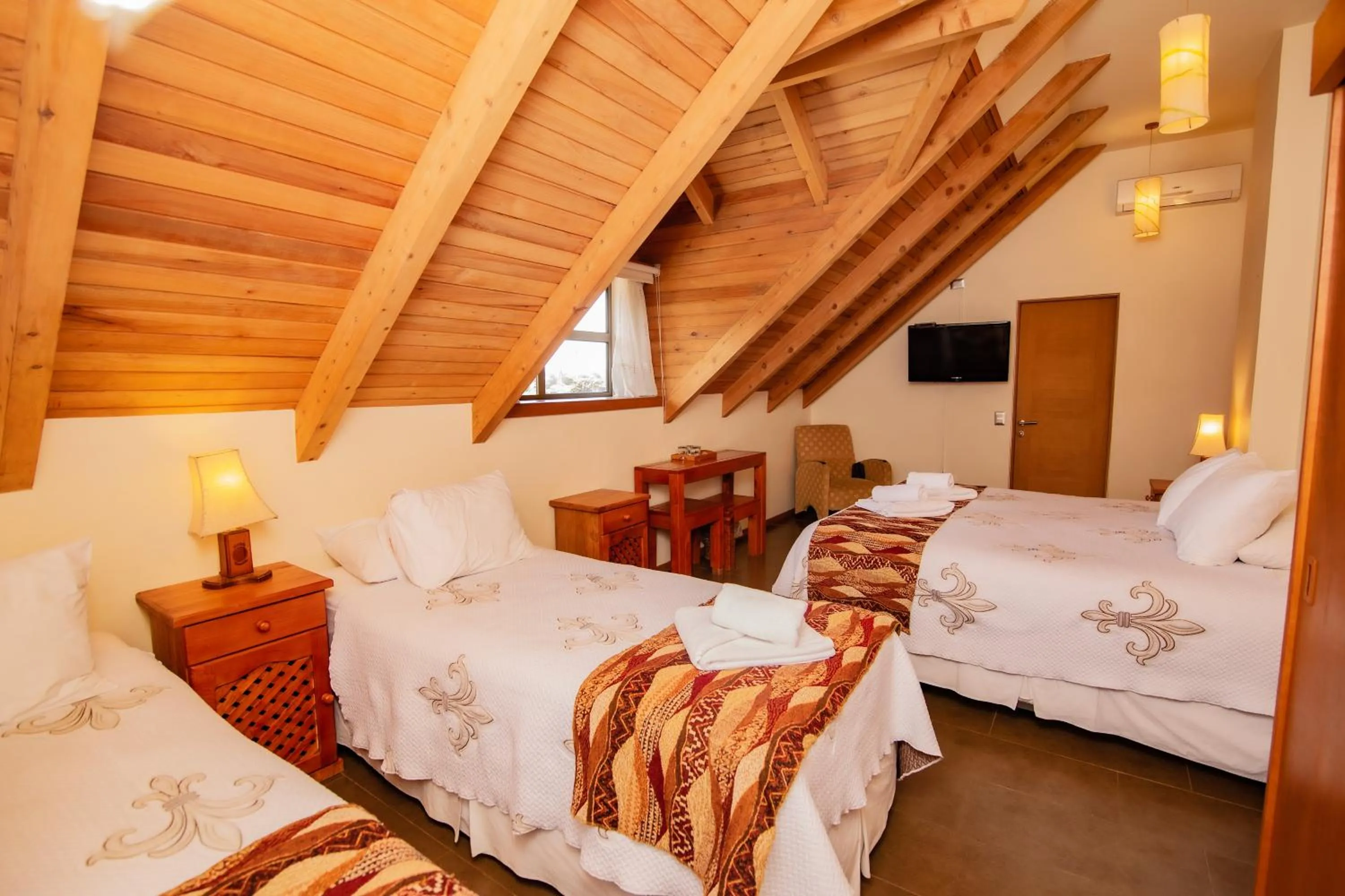 Photo of the whole room, Bed in Vientos del Sur