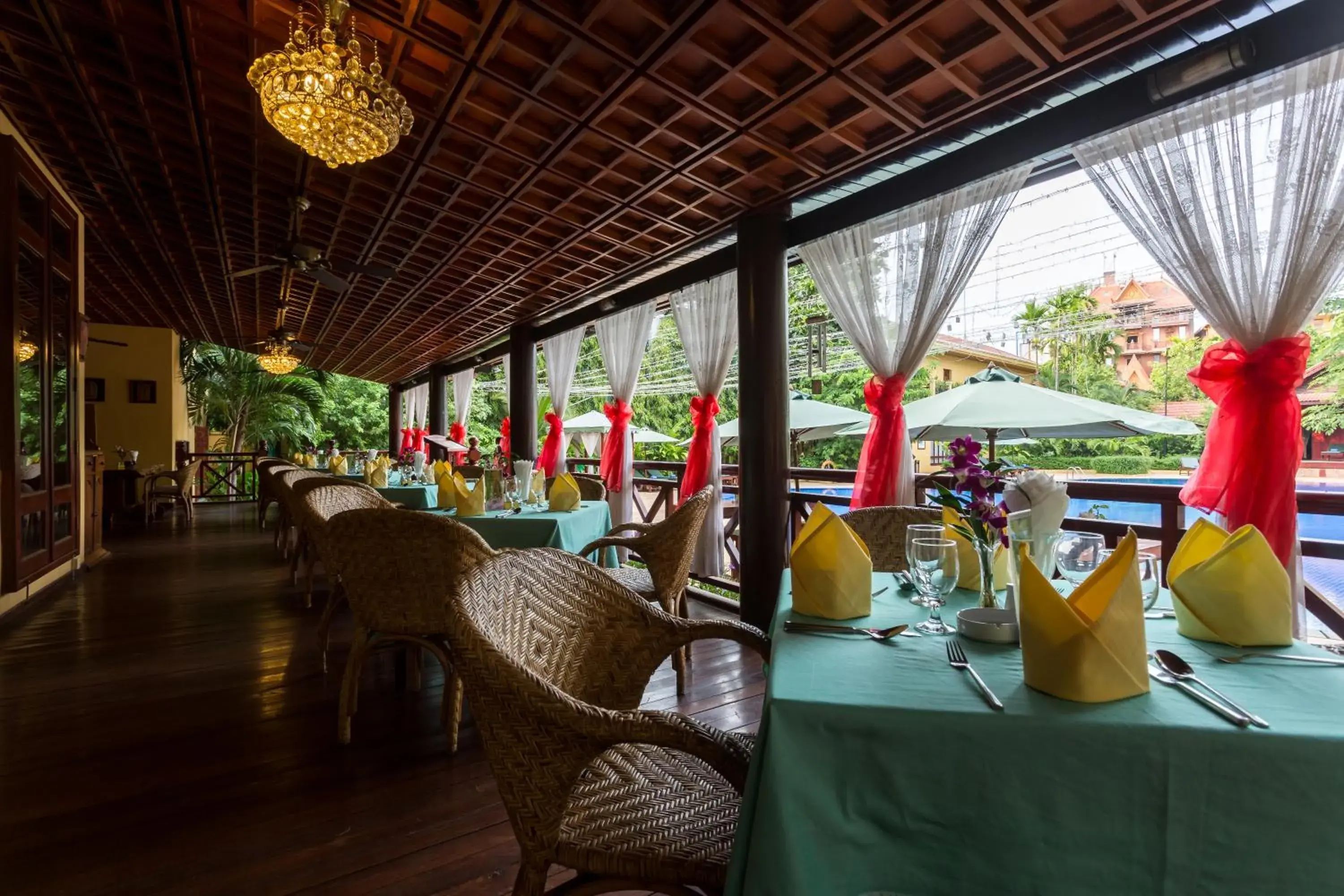 Restaurant/Places to Eat in Angkor Paradise Hotel