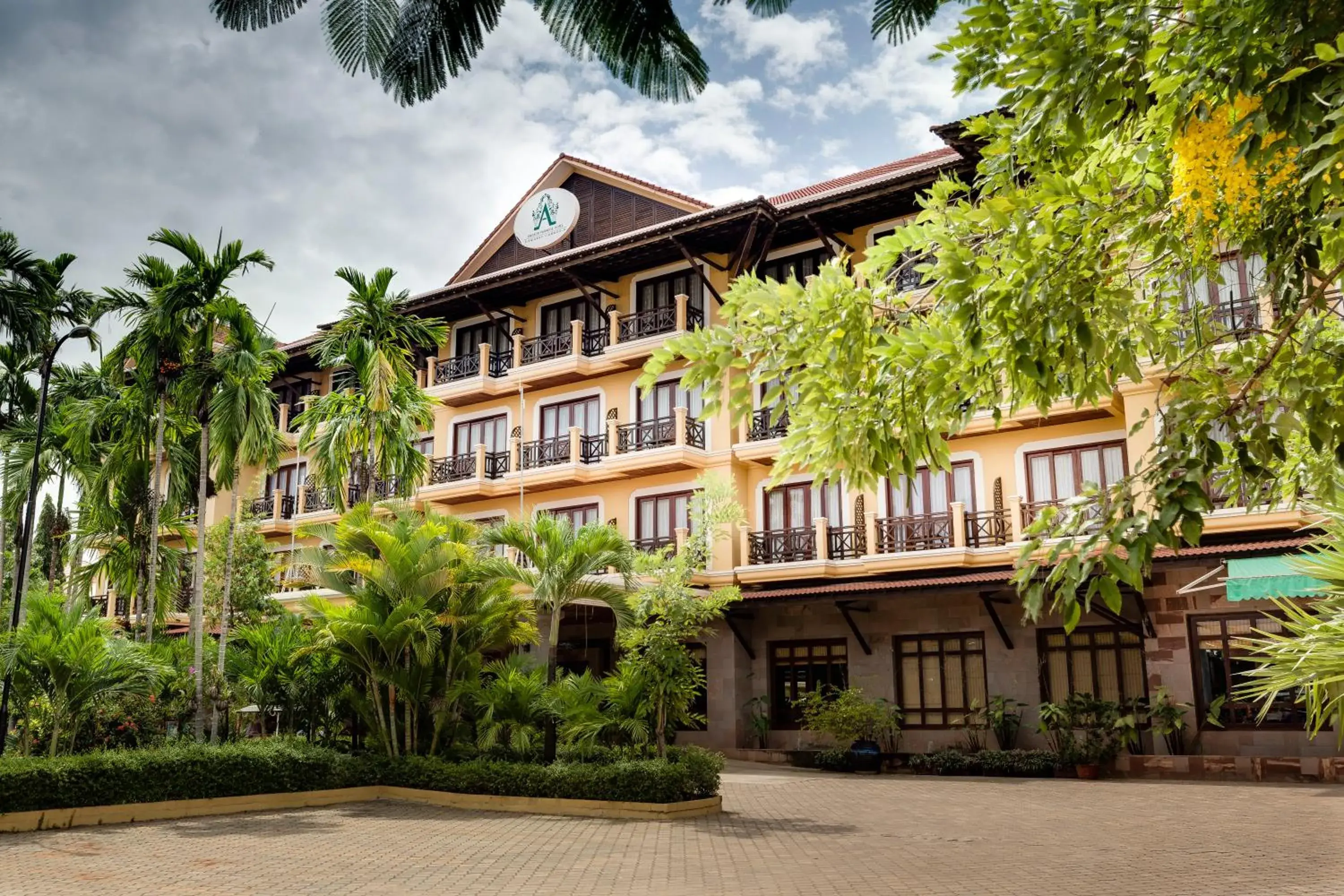 Garden, Property Building in Angkor Paradise Hotel