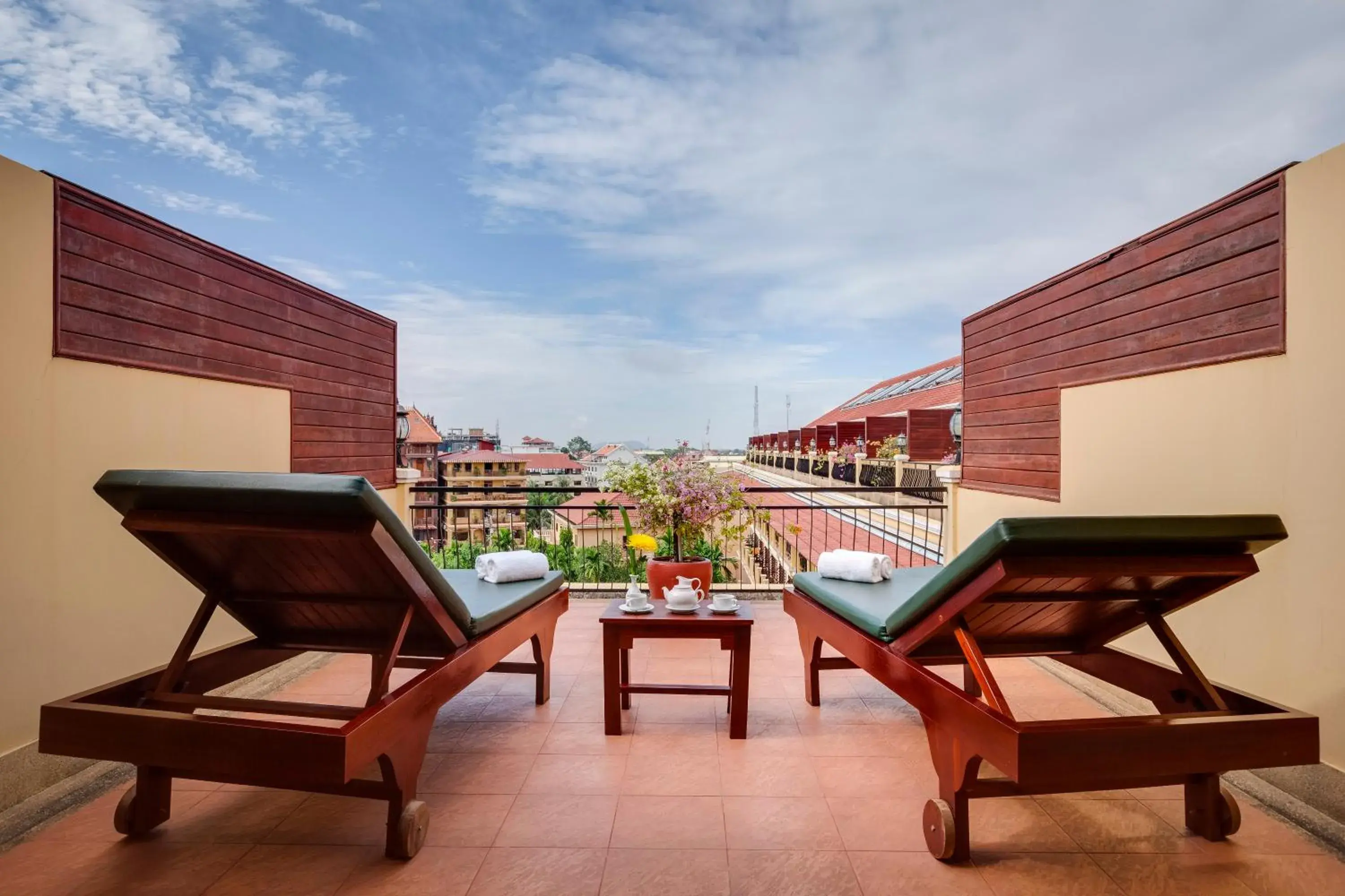 Balcony/Terrace in Angkor Paradise Hotel