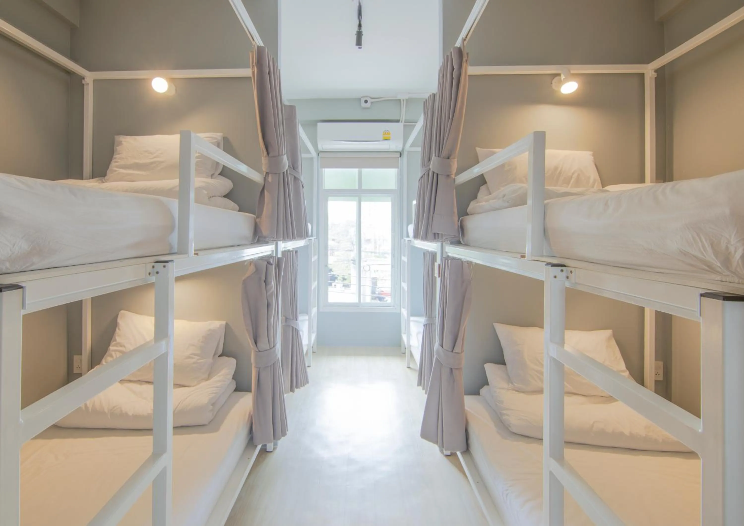 Bed in Ekanake hostel