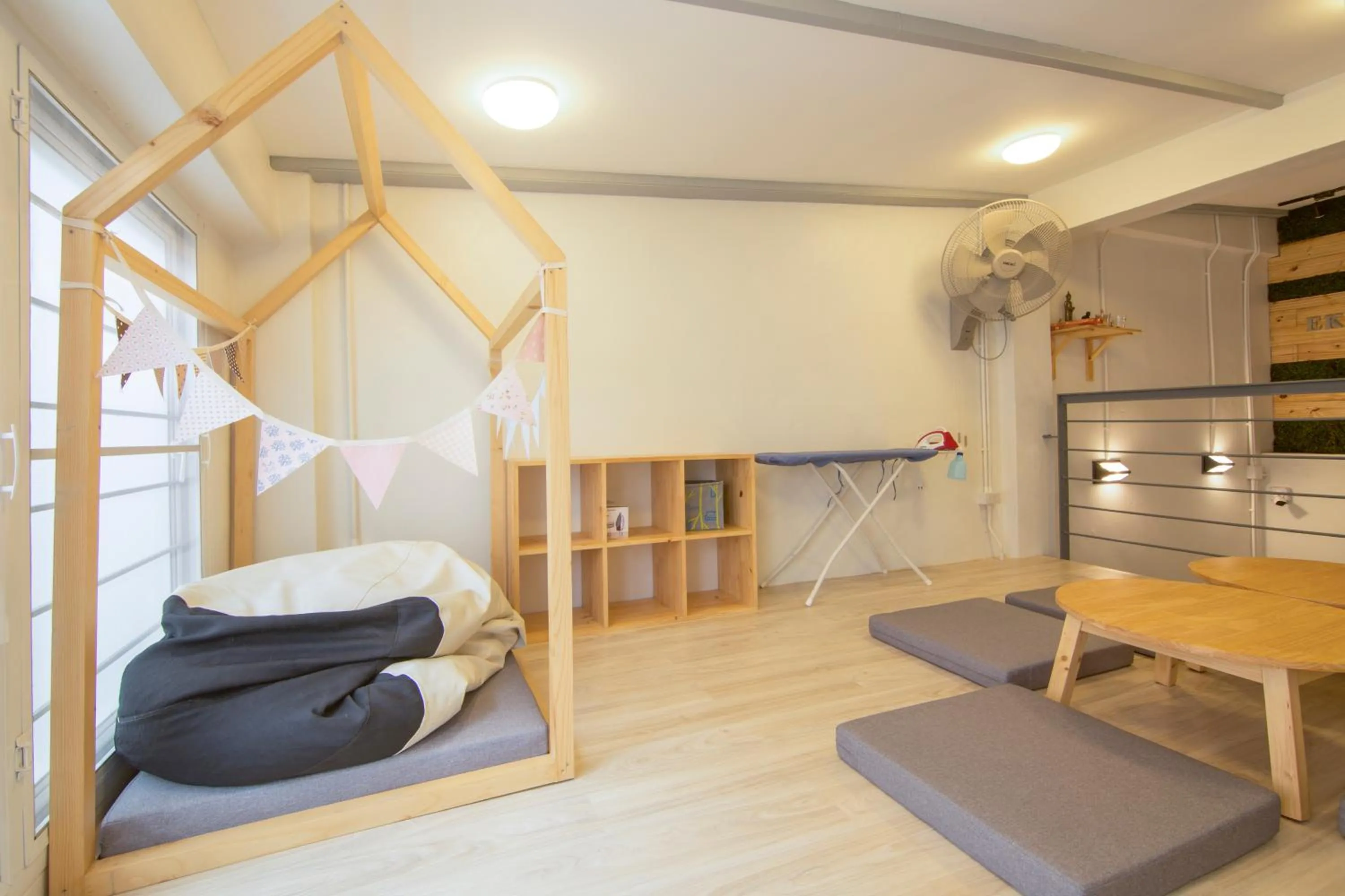 Bed in Ekanake hostel