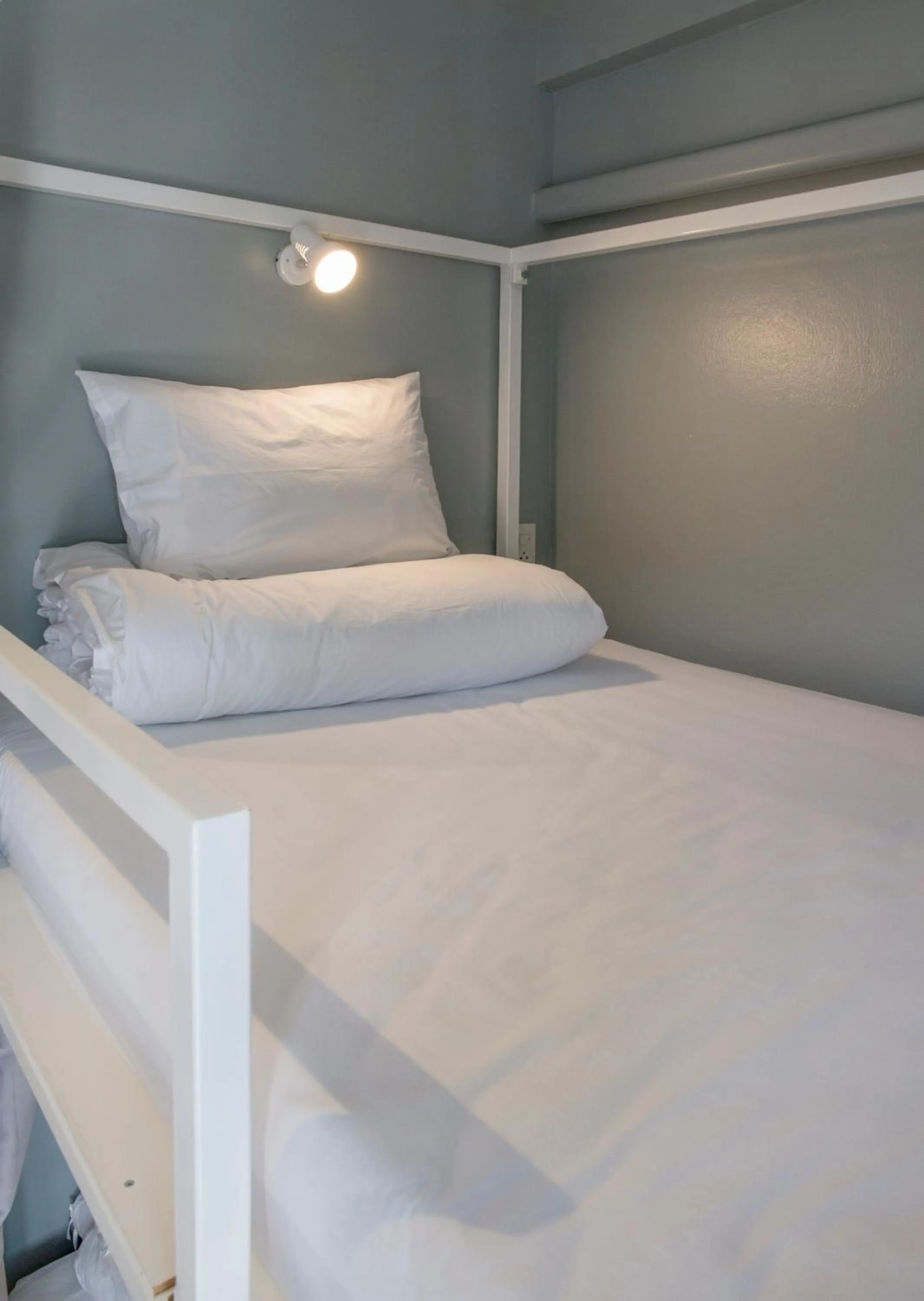 Bed in Ekanake hostel