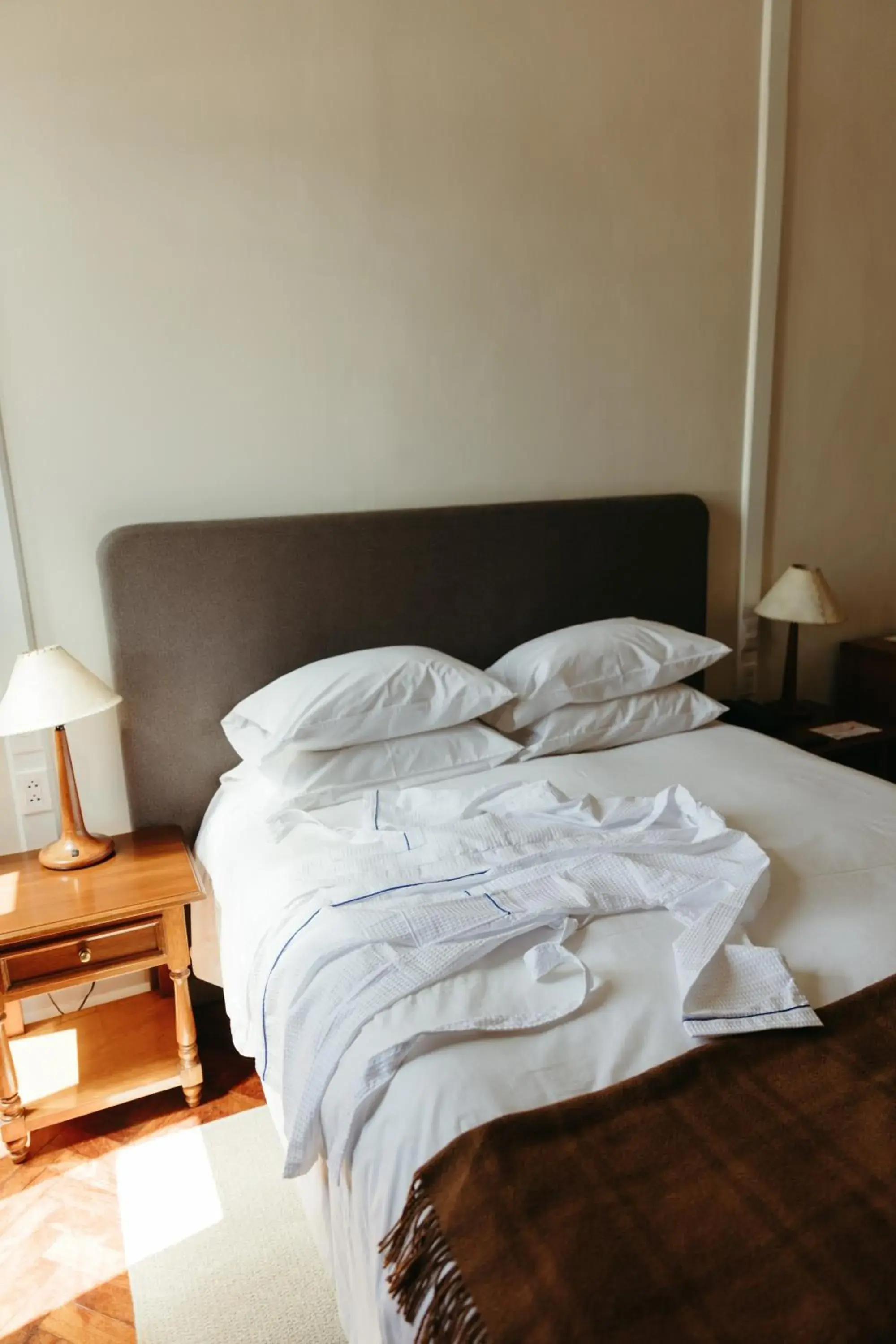 Double Room in Plaza Central Double Room in Plaza Central