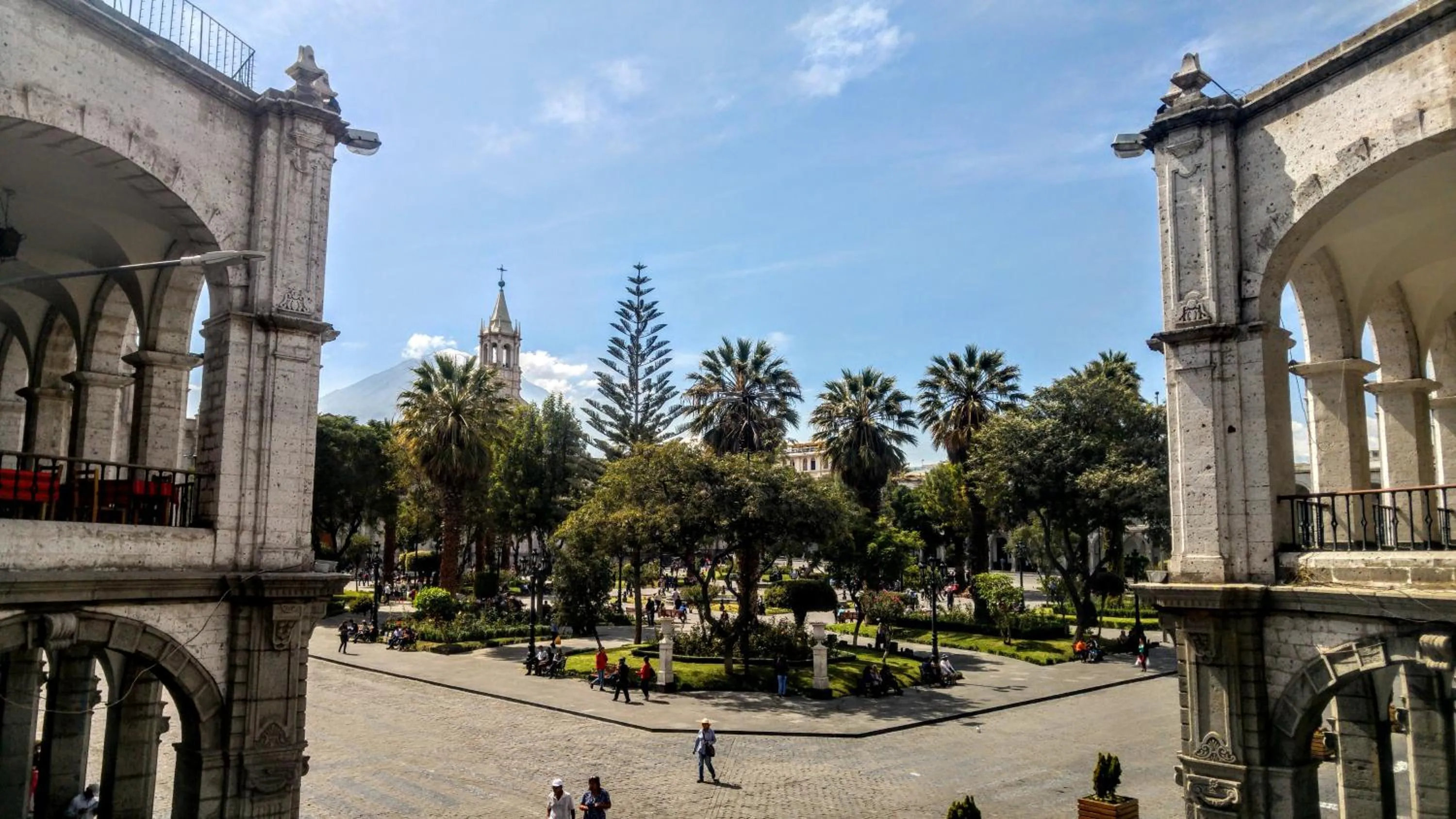 City view in Plaza Central
