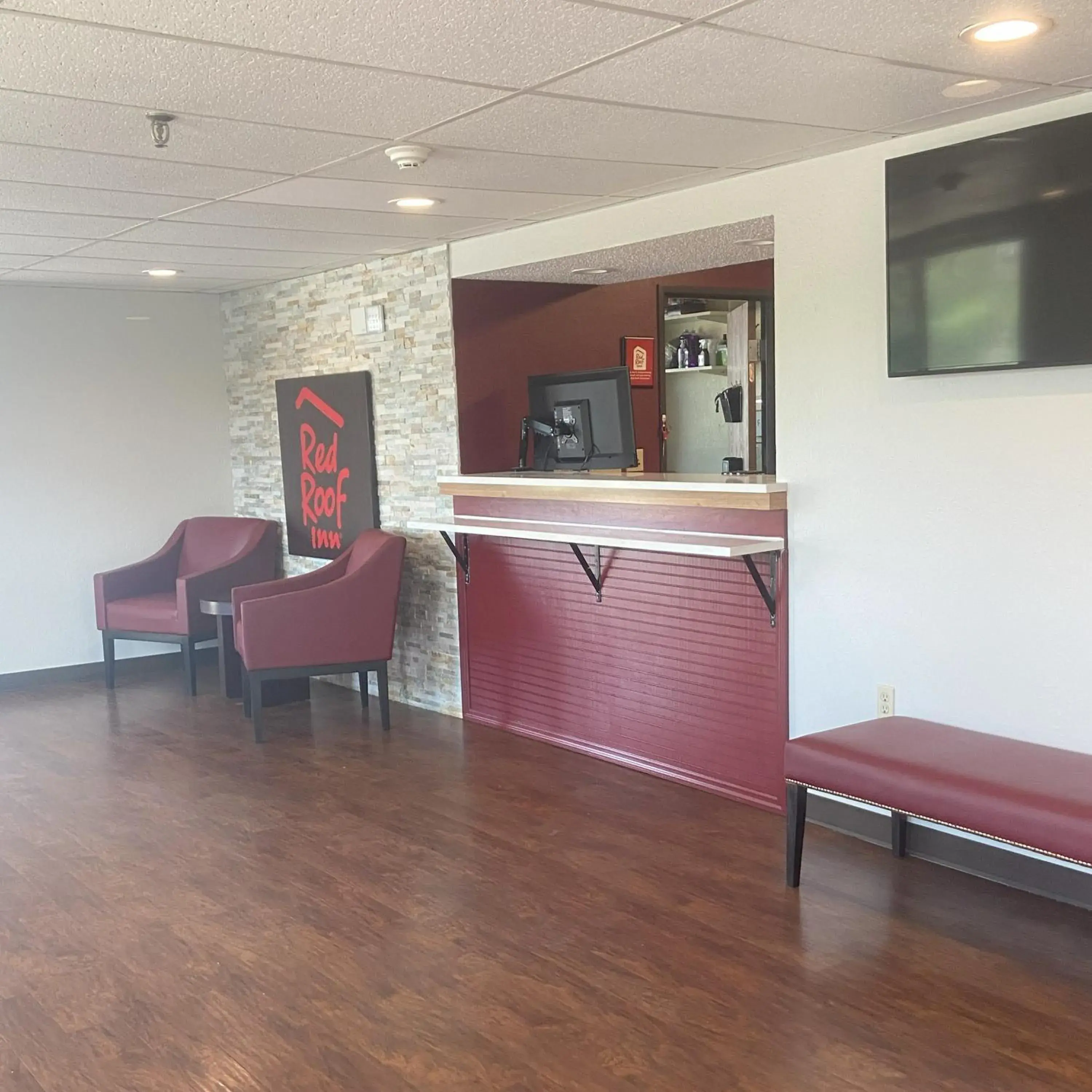 Lobby or reception in Red Roof Inn Queensbury Lobby or reception in Red Roof Inn Queensbury