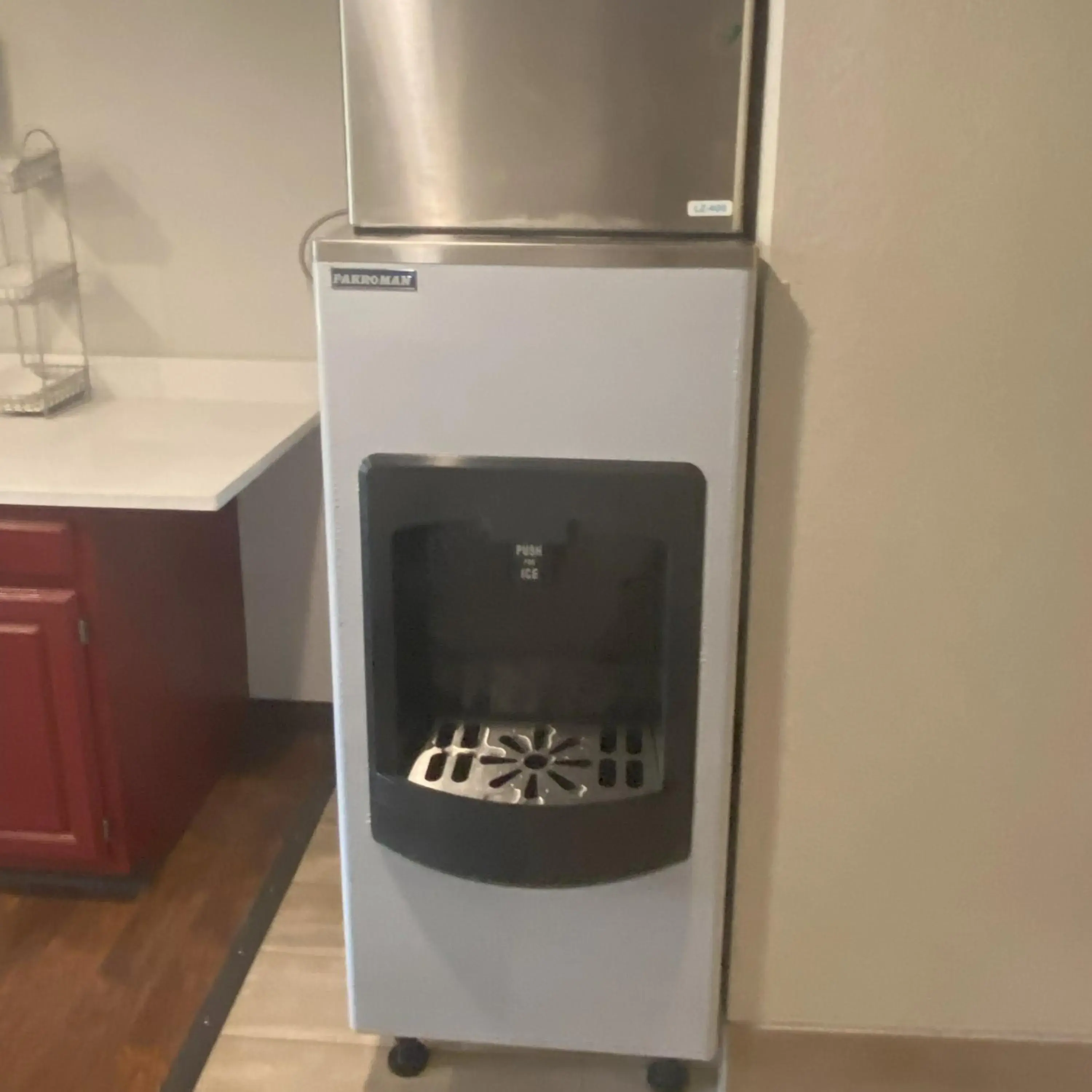 Property building in Red Roof Inn Queensbury Property building in Red Roof Inn Queensbury