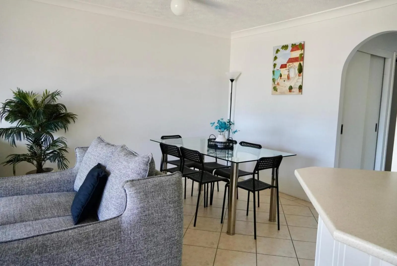 Pelican Cove Waterfront Apartment