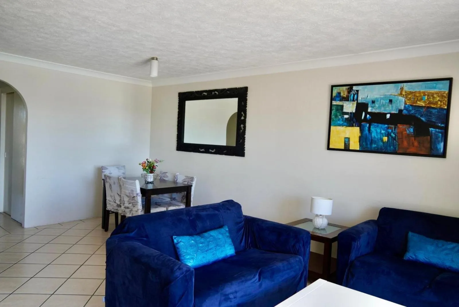 Pelican Cove Waterfront Apartment