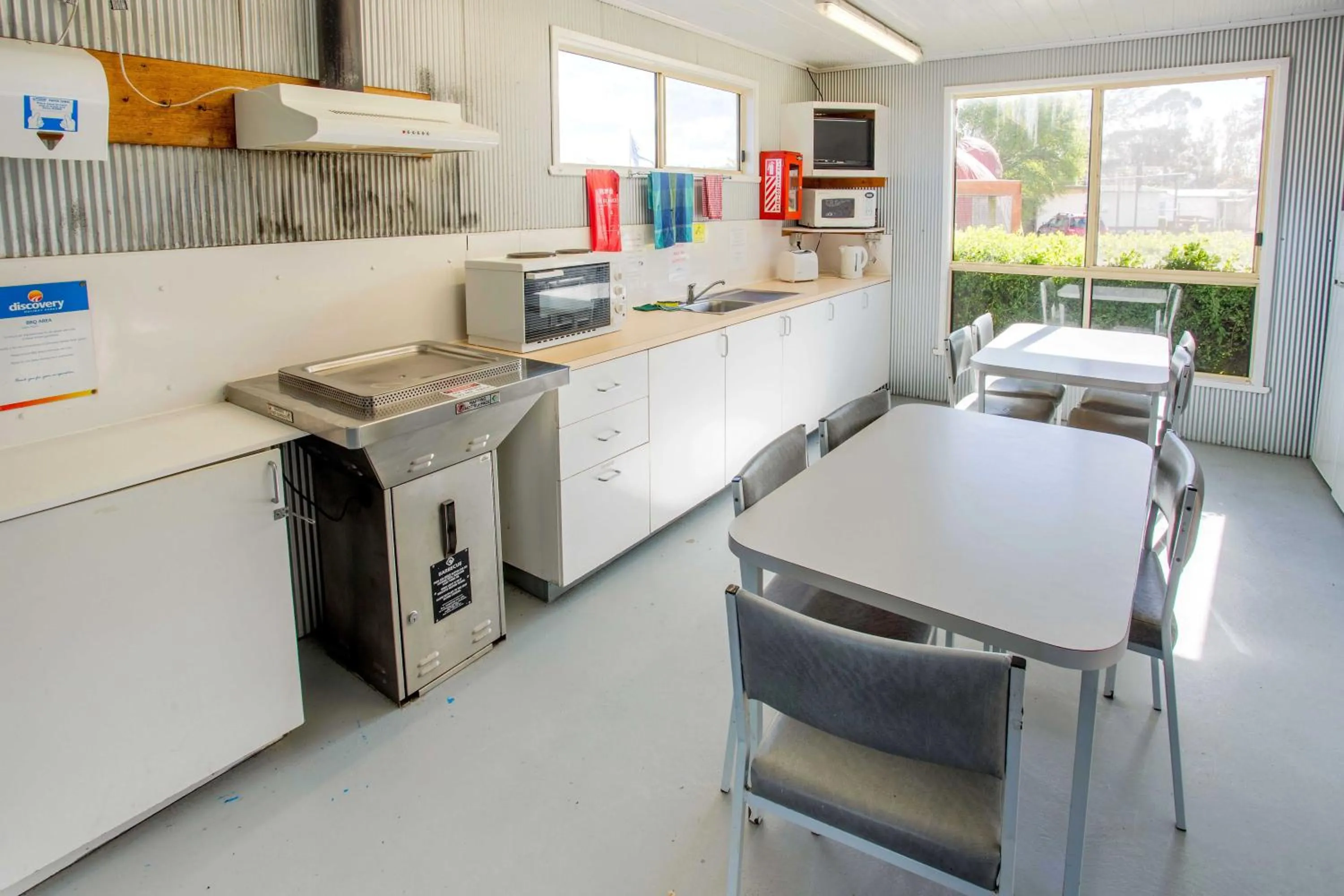 BBQ facilities in Discovery Parks - Hadspen