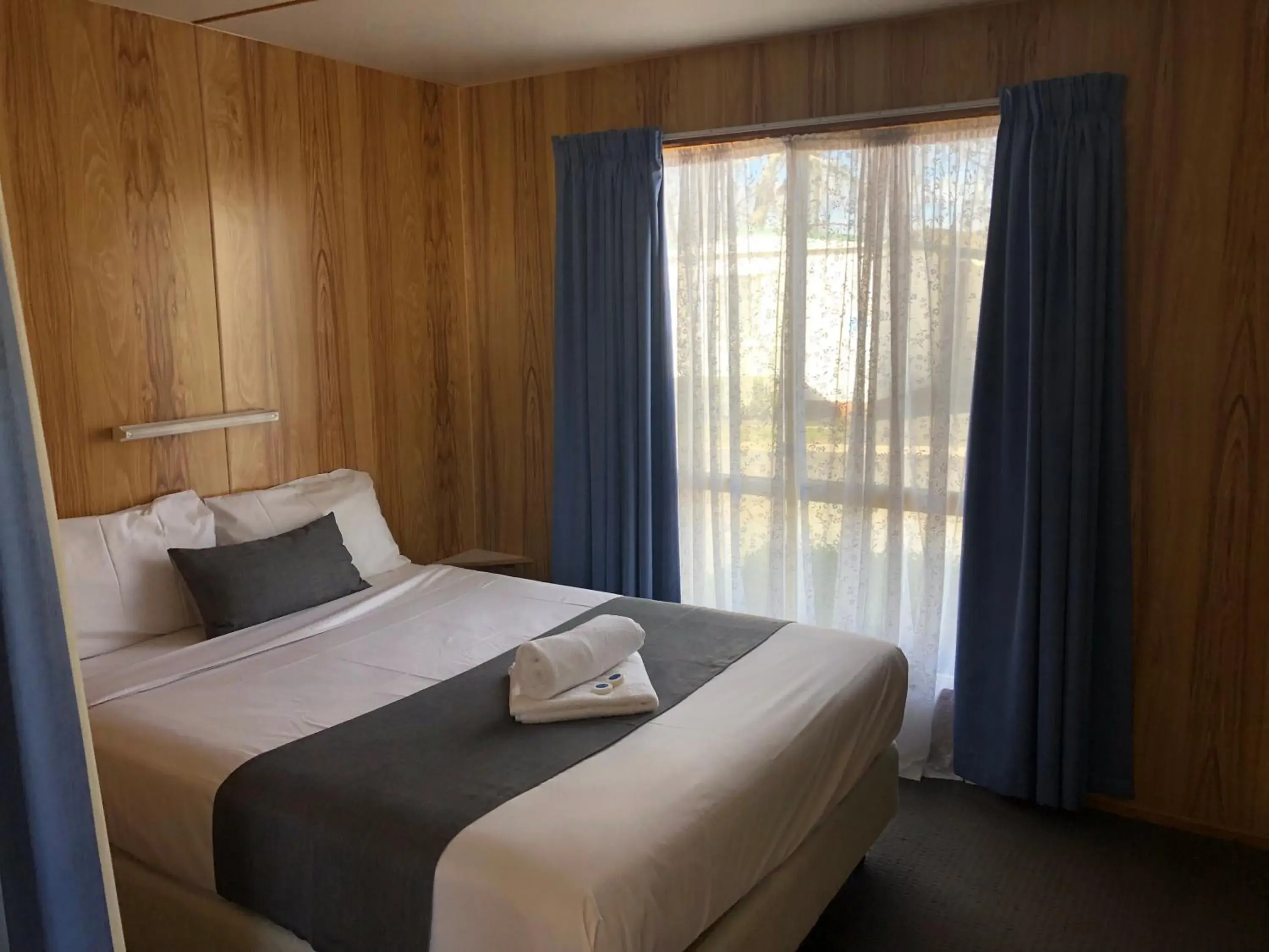 Bedroom, Bed in Discovery Parks - Hadspen Bedroom, Bed in Discovery Parks - Hadspen