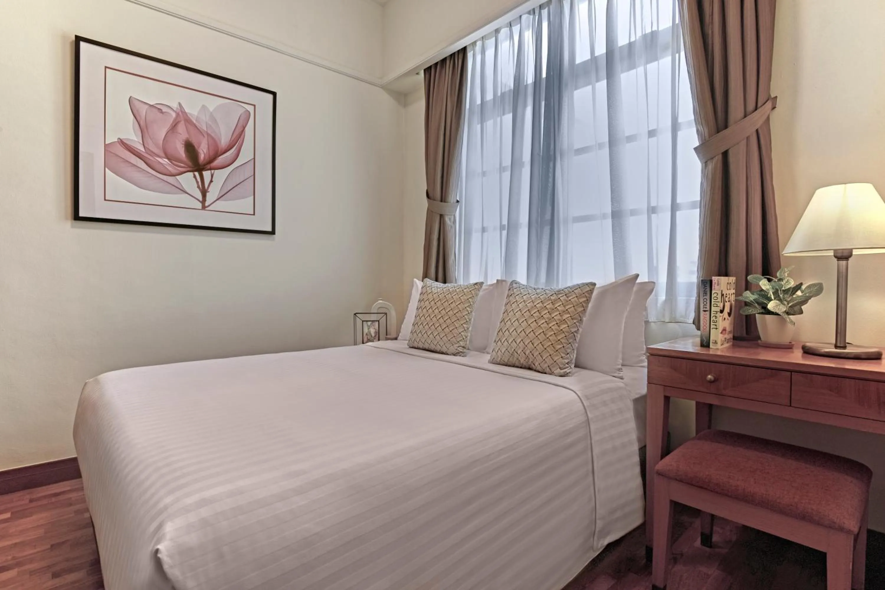 Bedroom, Bed in Village Residence Robertson Quay by Far East Hospitality