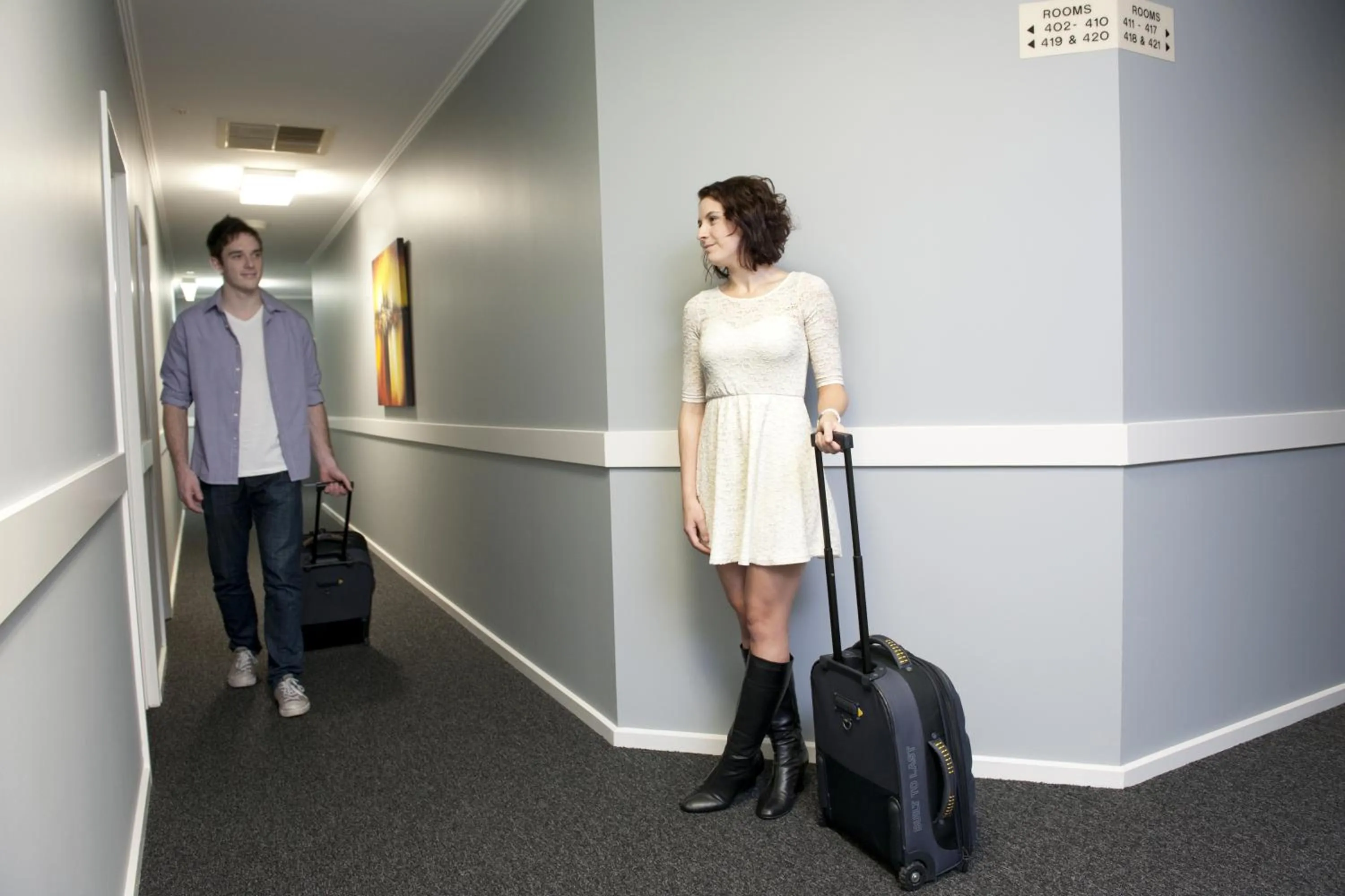 Area and facilities in Adelaide Riviera Hotel