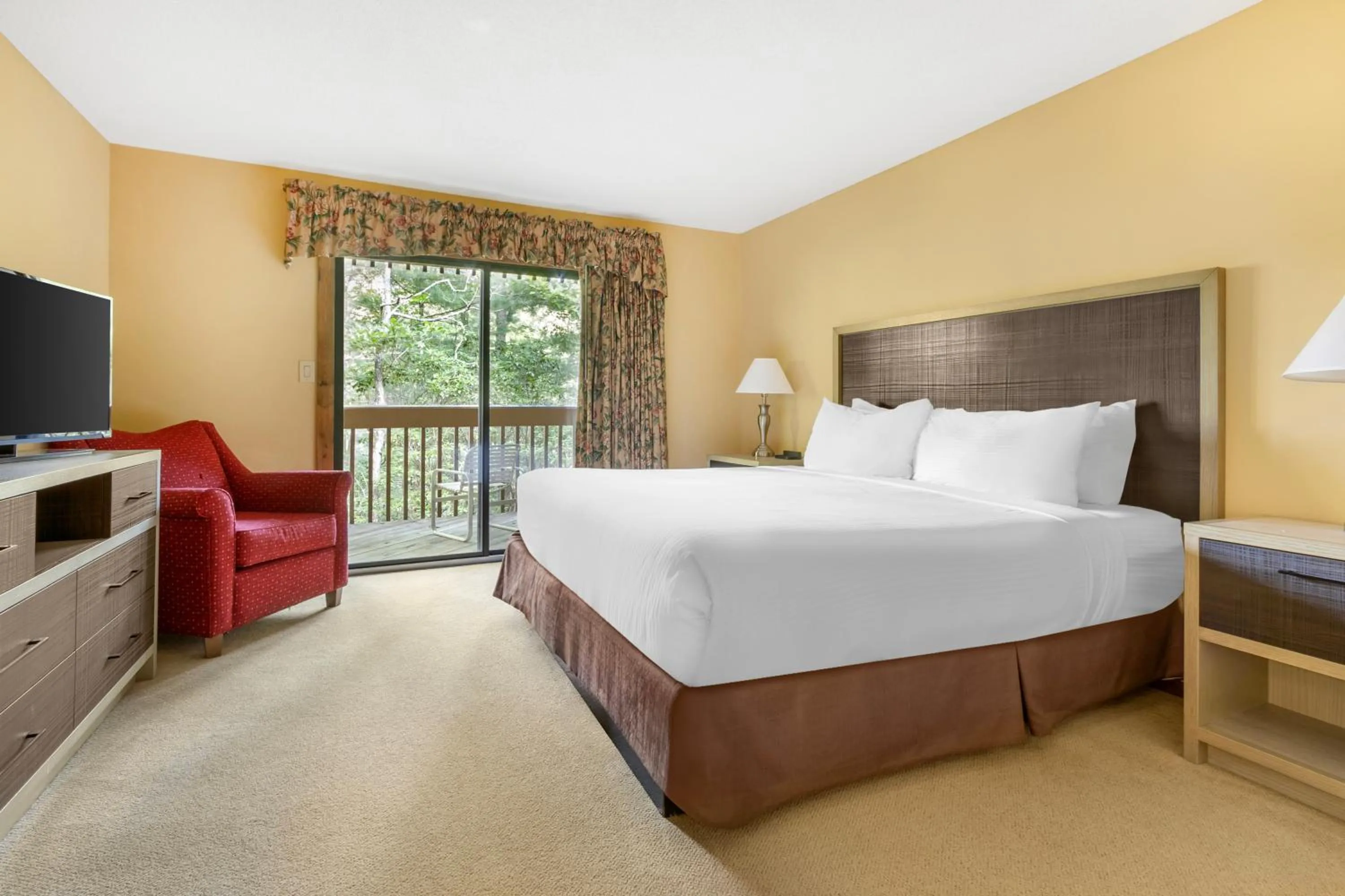 View (from property/room), Bed in Fairway Forest