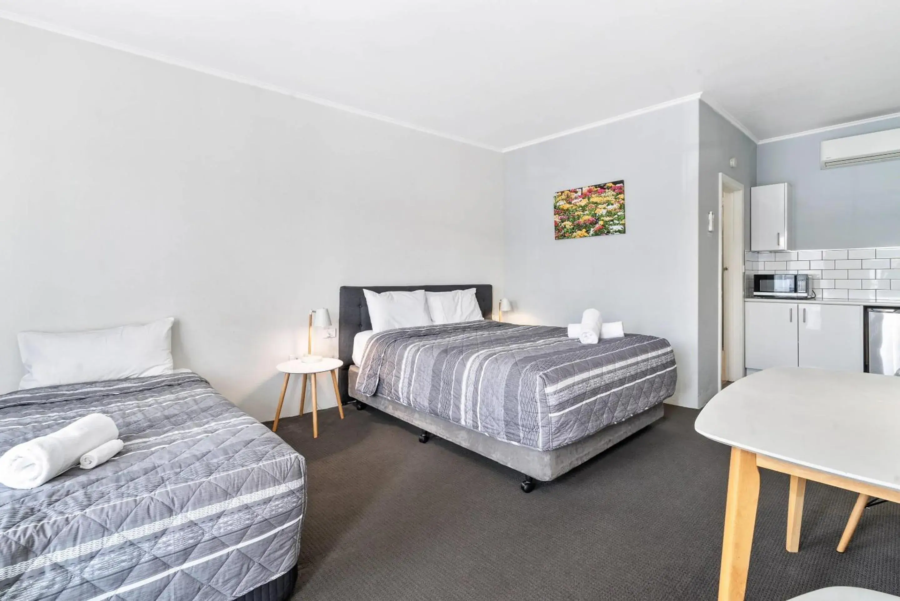 Bedroom, Bed in Comfort Inn Commodore Albury Bedroom, Bed in Comfort Inn Commodore Albury