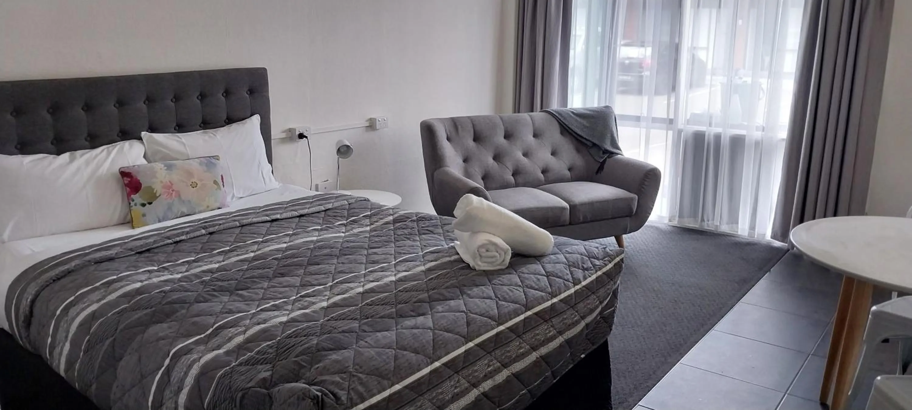 Bed in Comfort Inn Commodore Albury