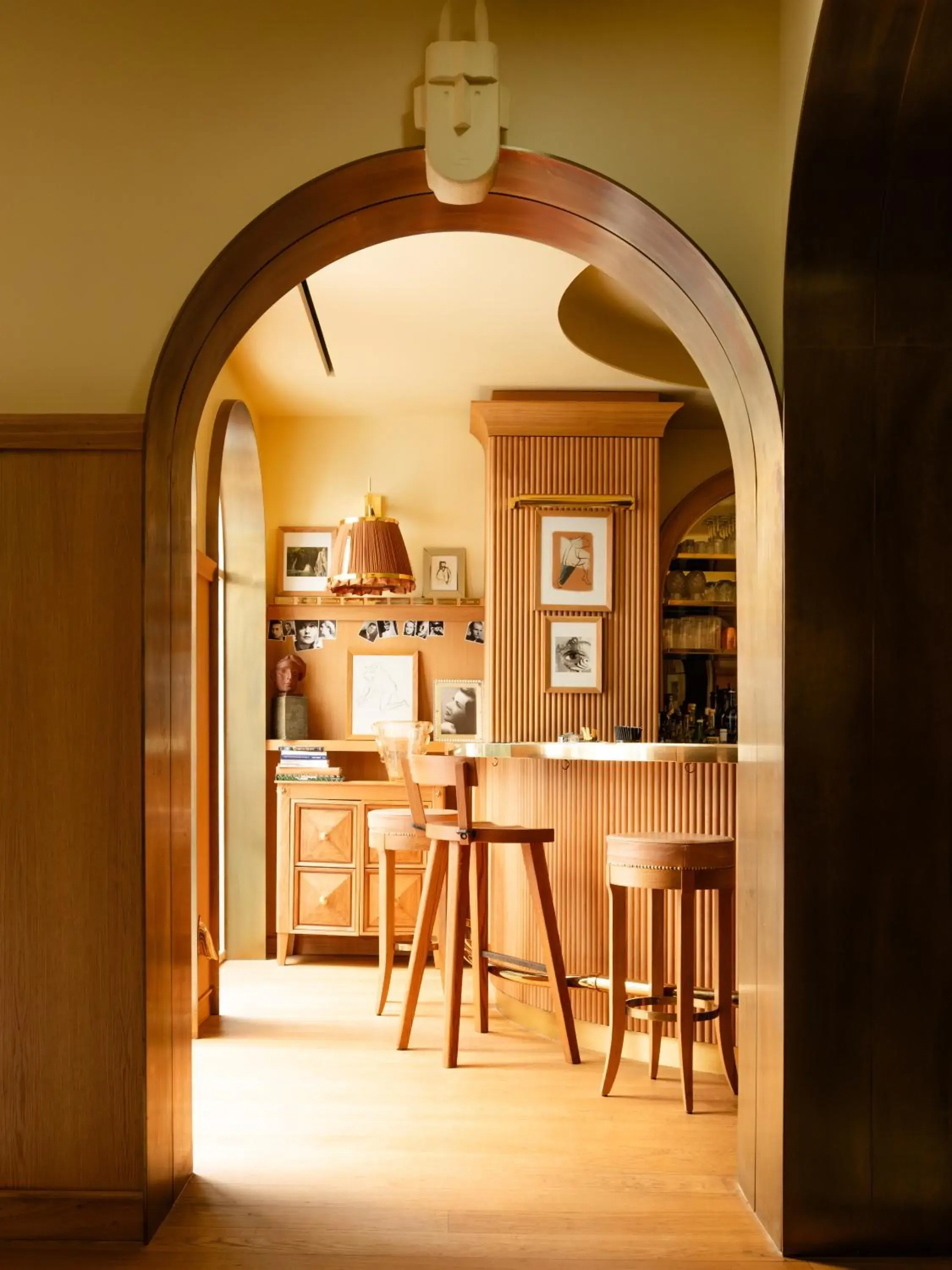 Lounge or bar in 9Confidentiel Lounge or bar in 9Confidentiel