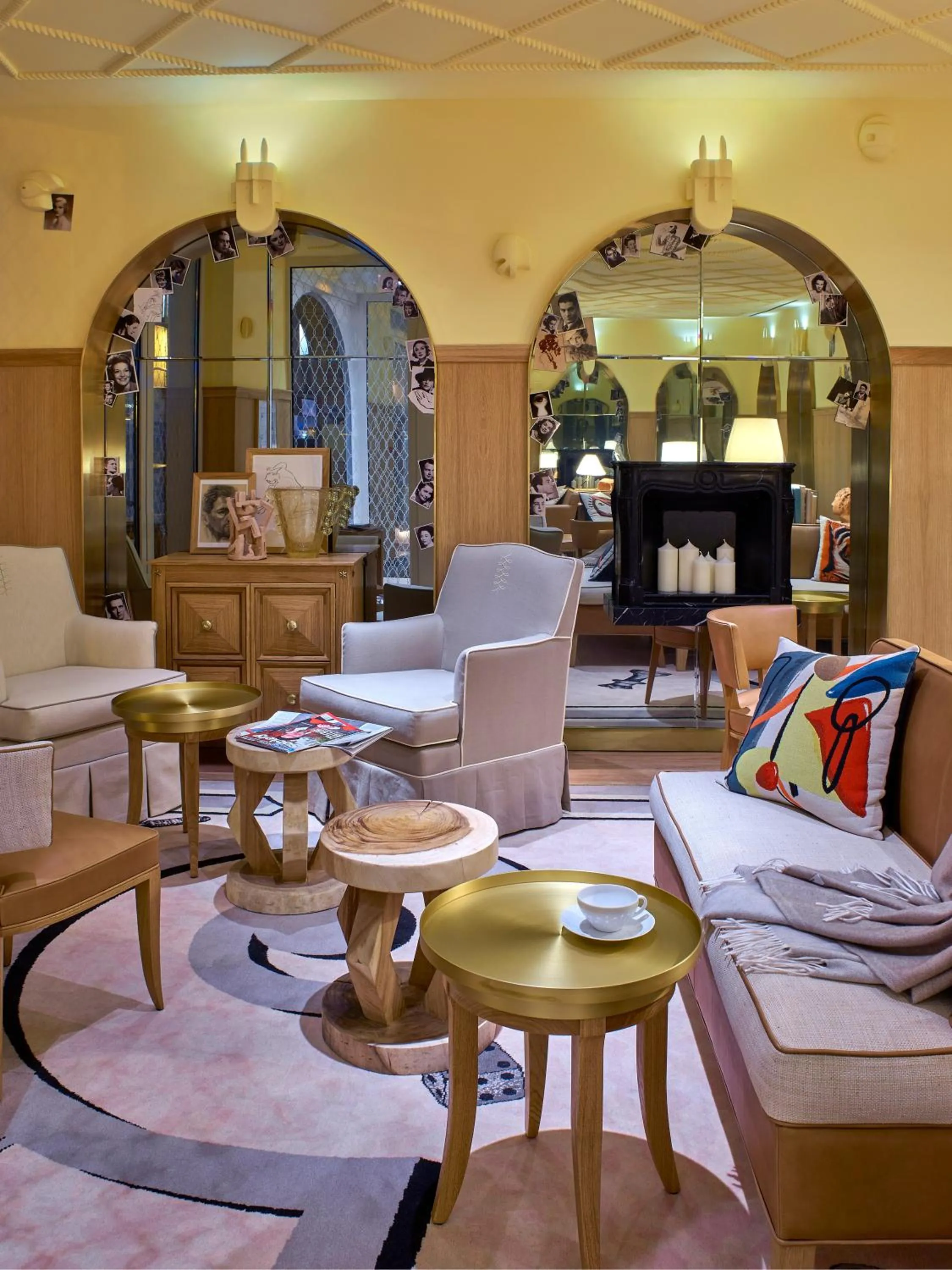 Lobby or reception in 9Confidentiel