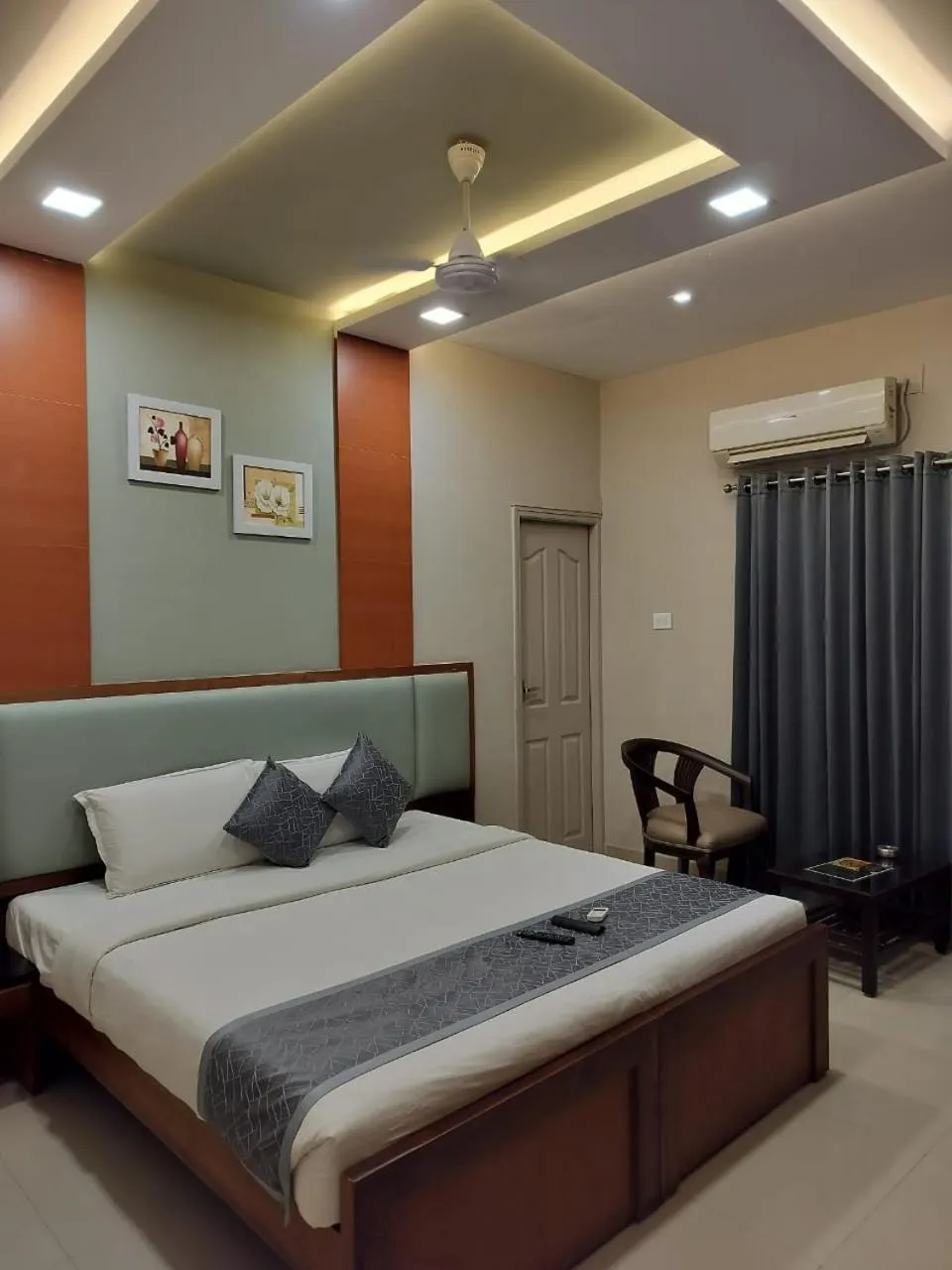 Superior Double Room - single occupancy in Hotel Pearl International