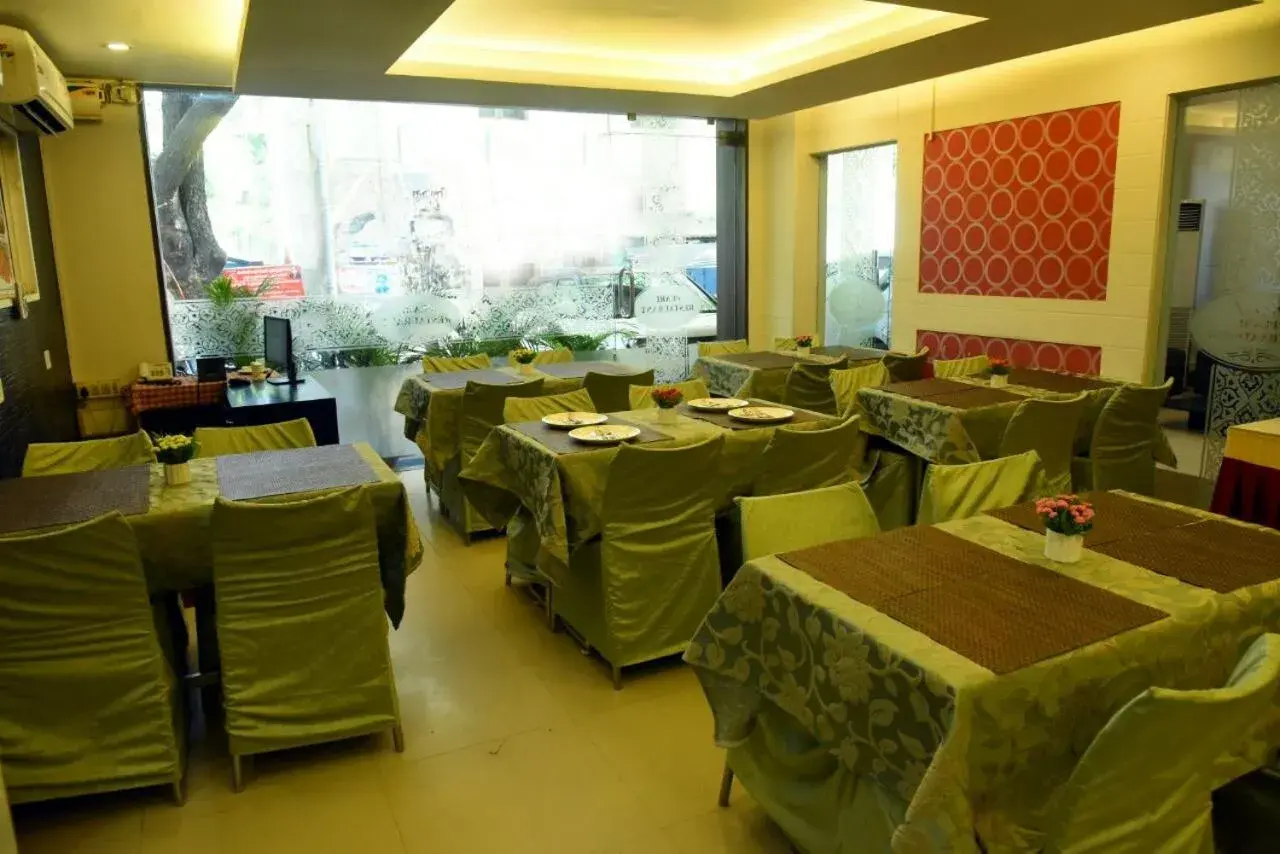 Continental breakfast in Hotel Pearl International Continental breakfast in Hotel Pearl International