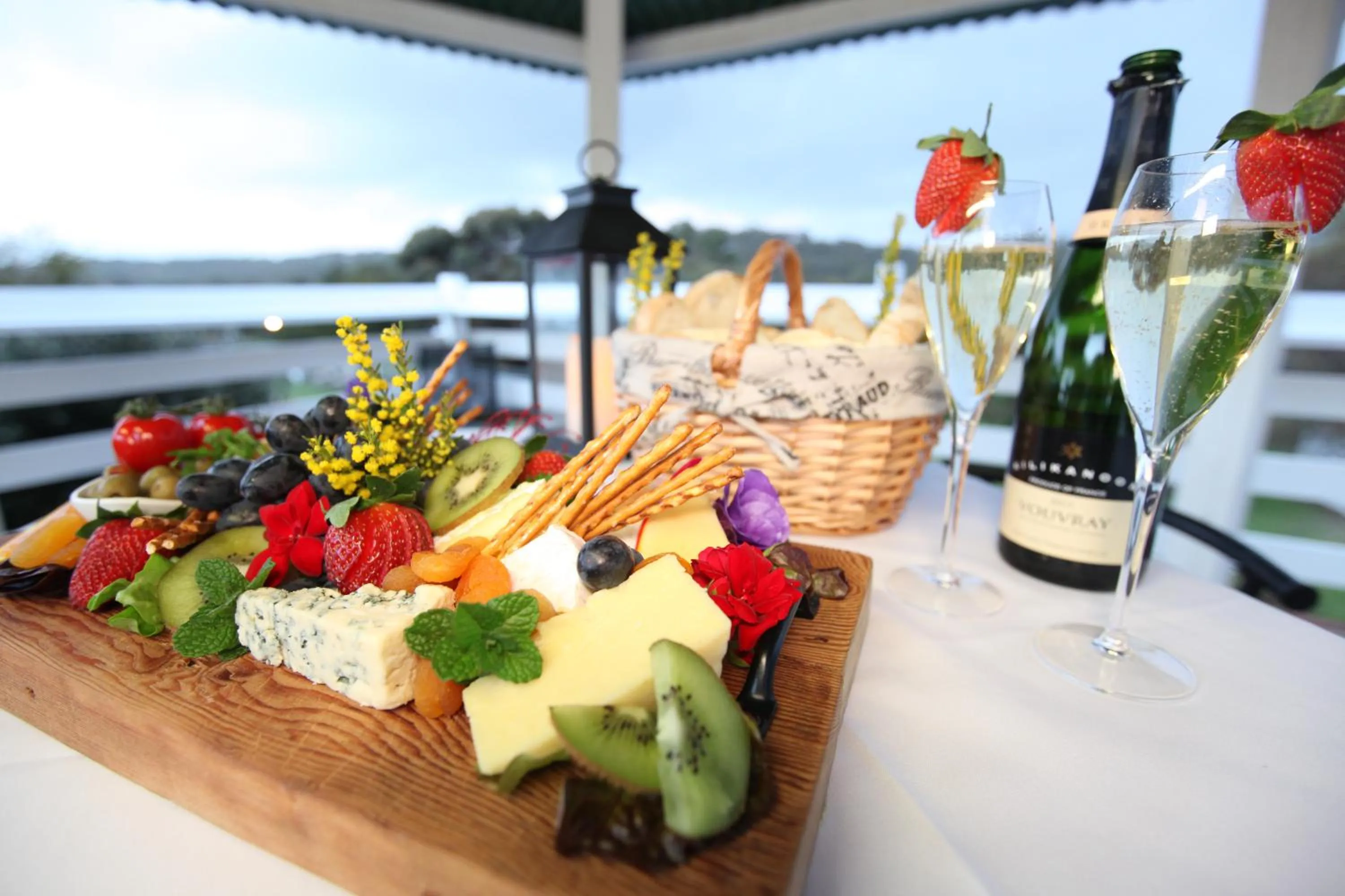 Food in Clare Valley Motel