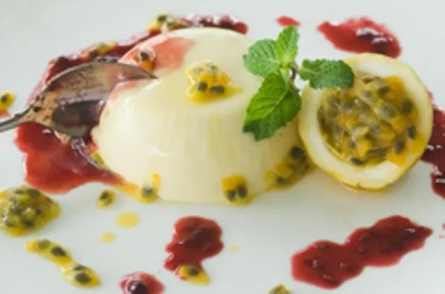 Food and drinks in Five Princes Hotel