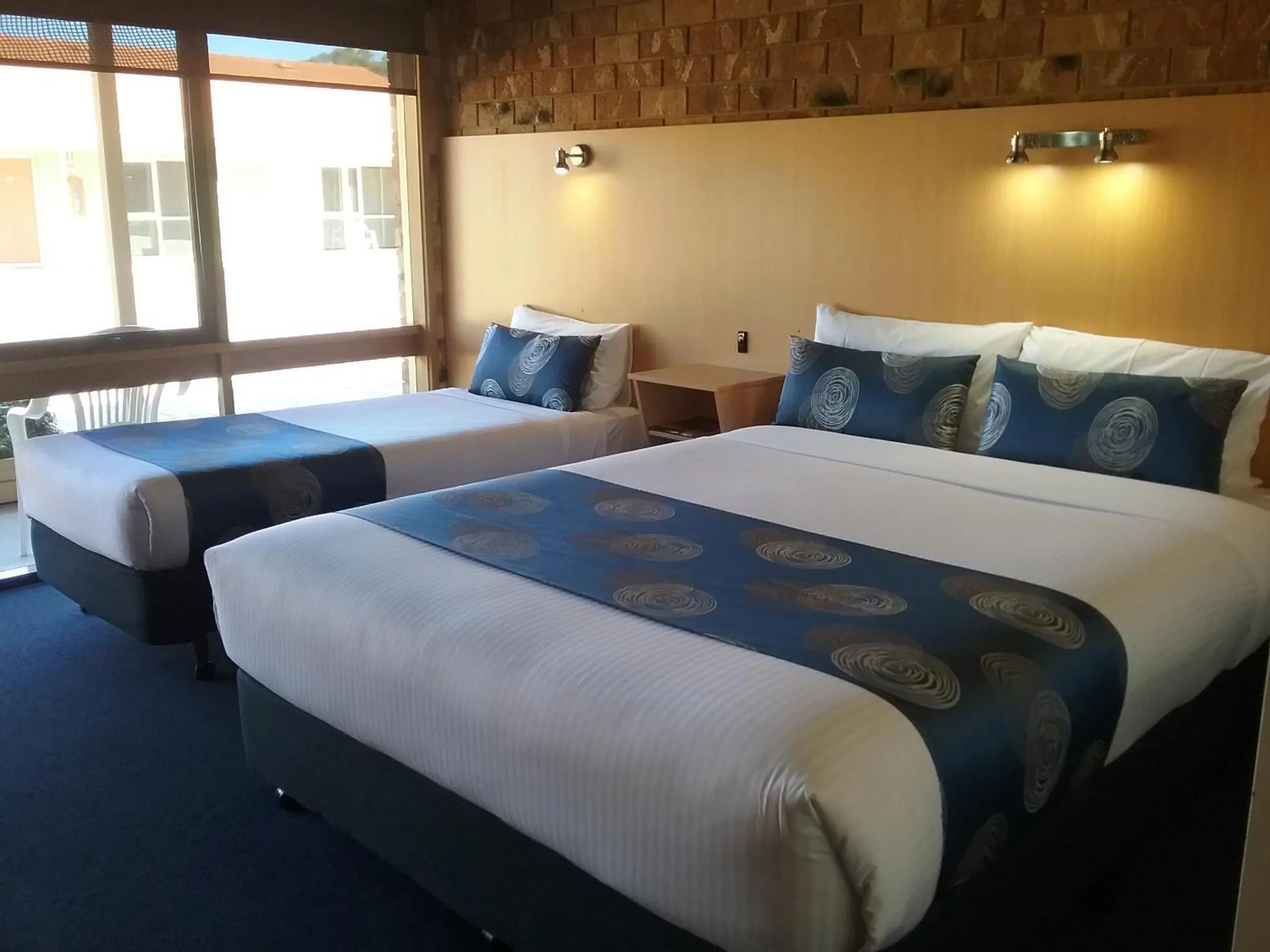 Bedroom, Bed in Werribee Park Motor Inn
