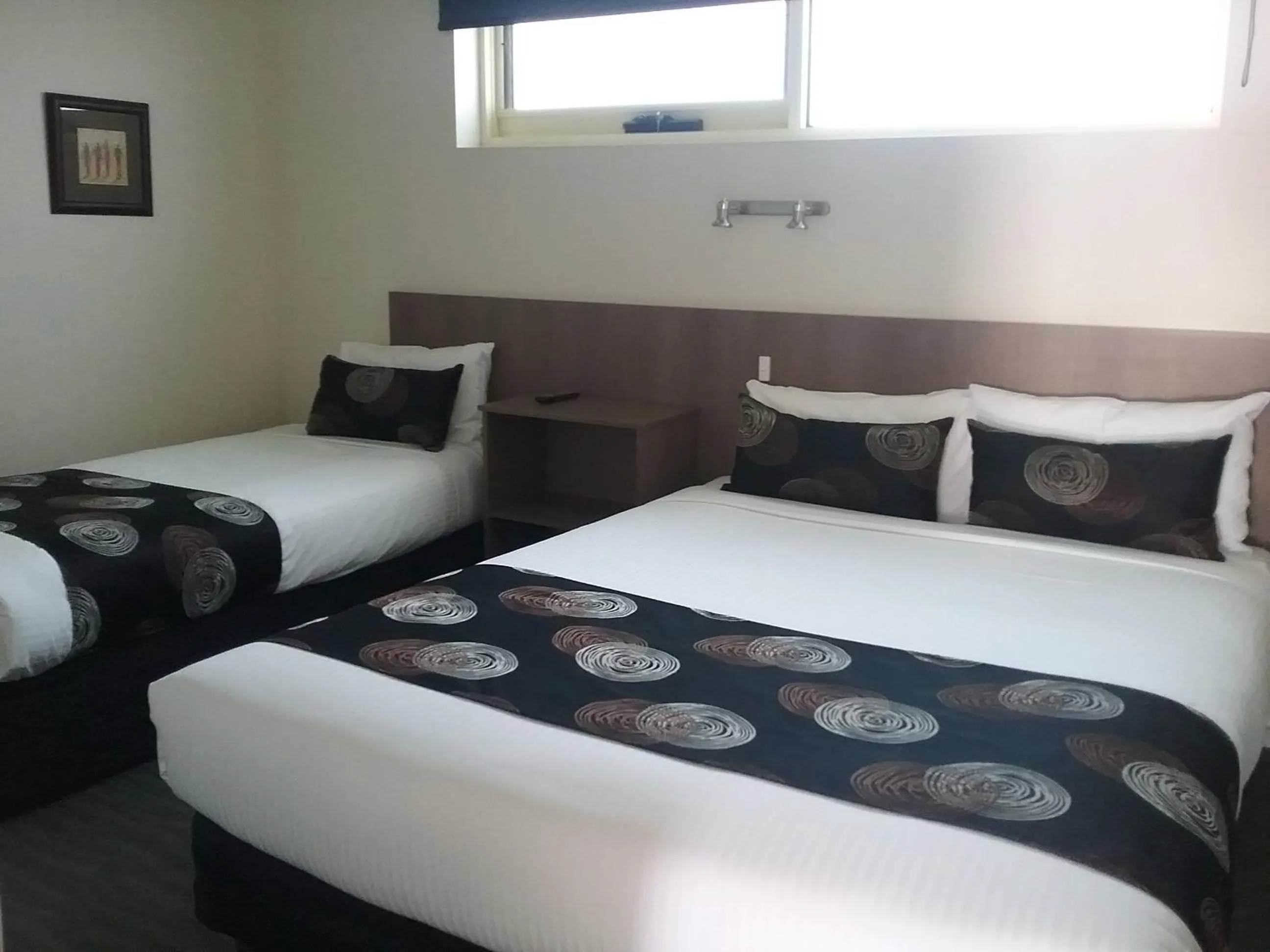 Bedroom, Bed in Werribee Park Motor Inn